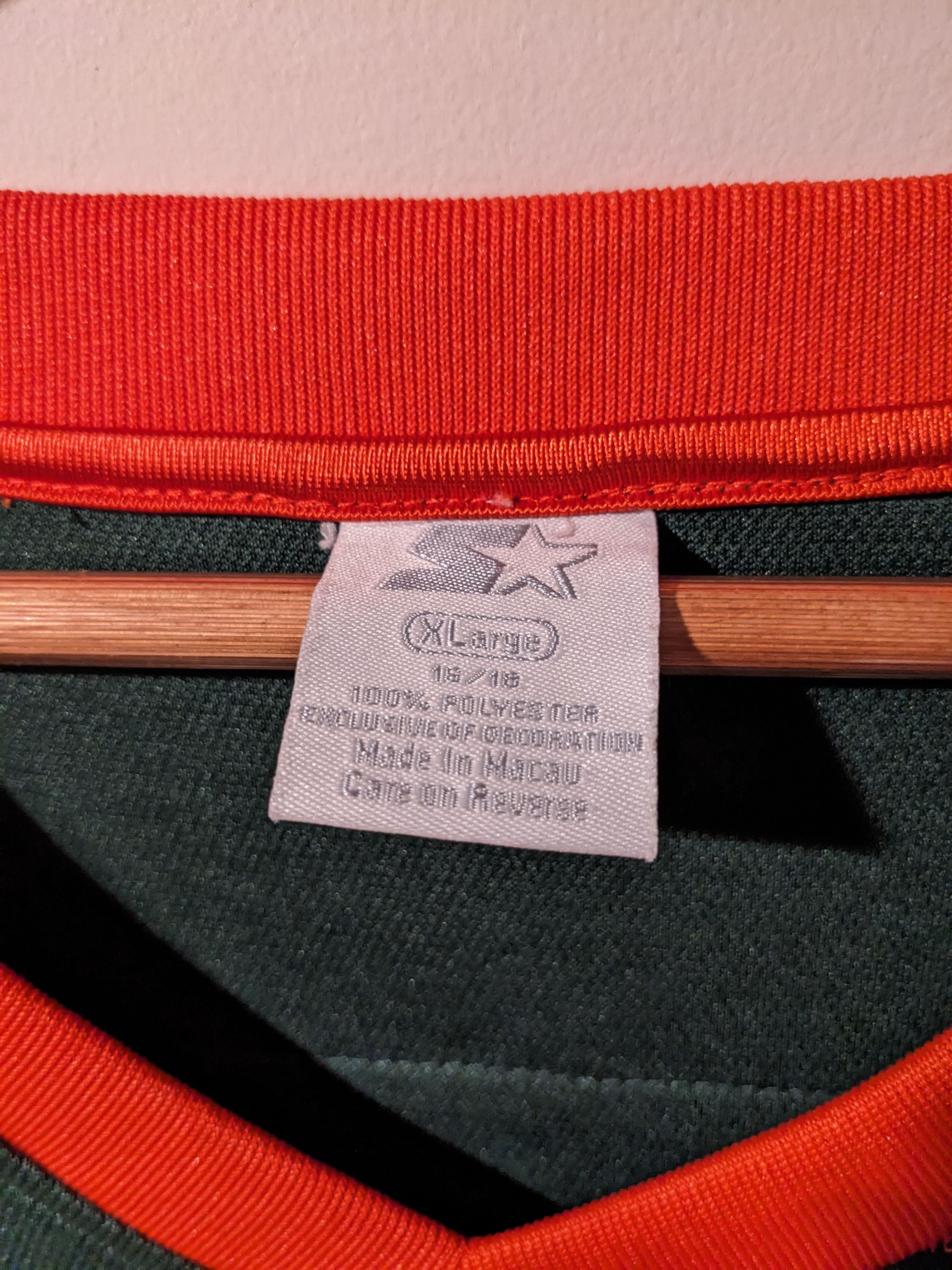 Vintage Vintage Y2K Miami Hurricanes College Youth X-Large Jersey Size US XL / EU 56 / 4 - 6 Thumbnail