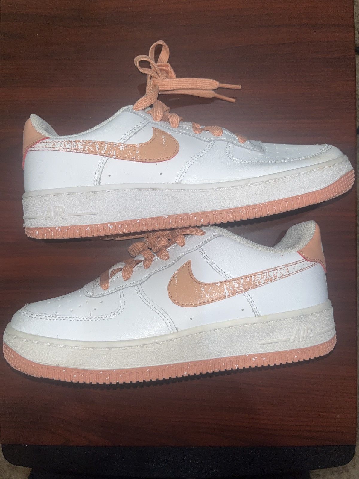 Nike Air Force 1 LV8 GS 'White Light Madder Root Speckled' Size US 5.5 / IT 35.5 - 2 Thumbnail
