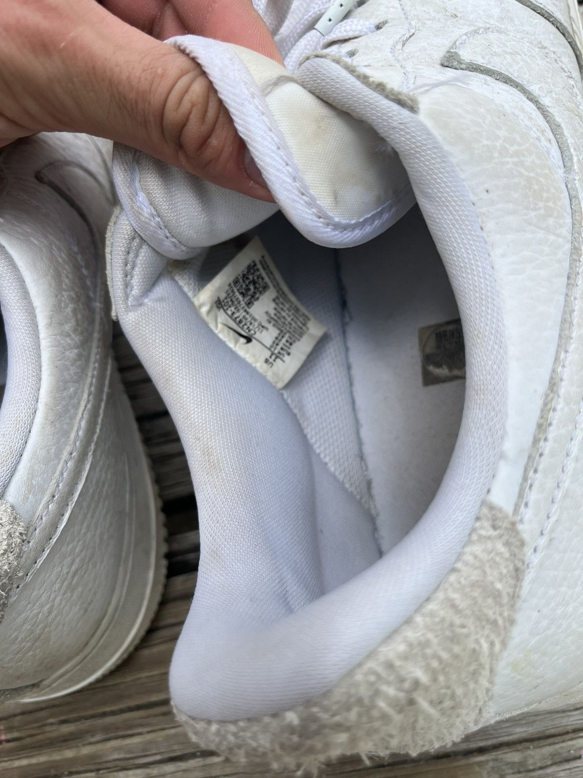 Nike White Nike Air Force 1 Size US 11 / EU 44 - 6 Thumbnail