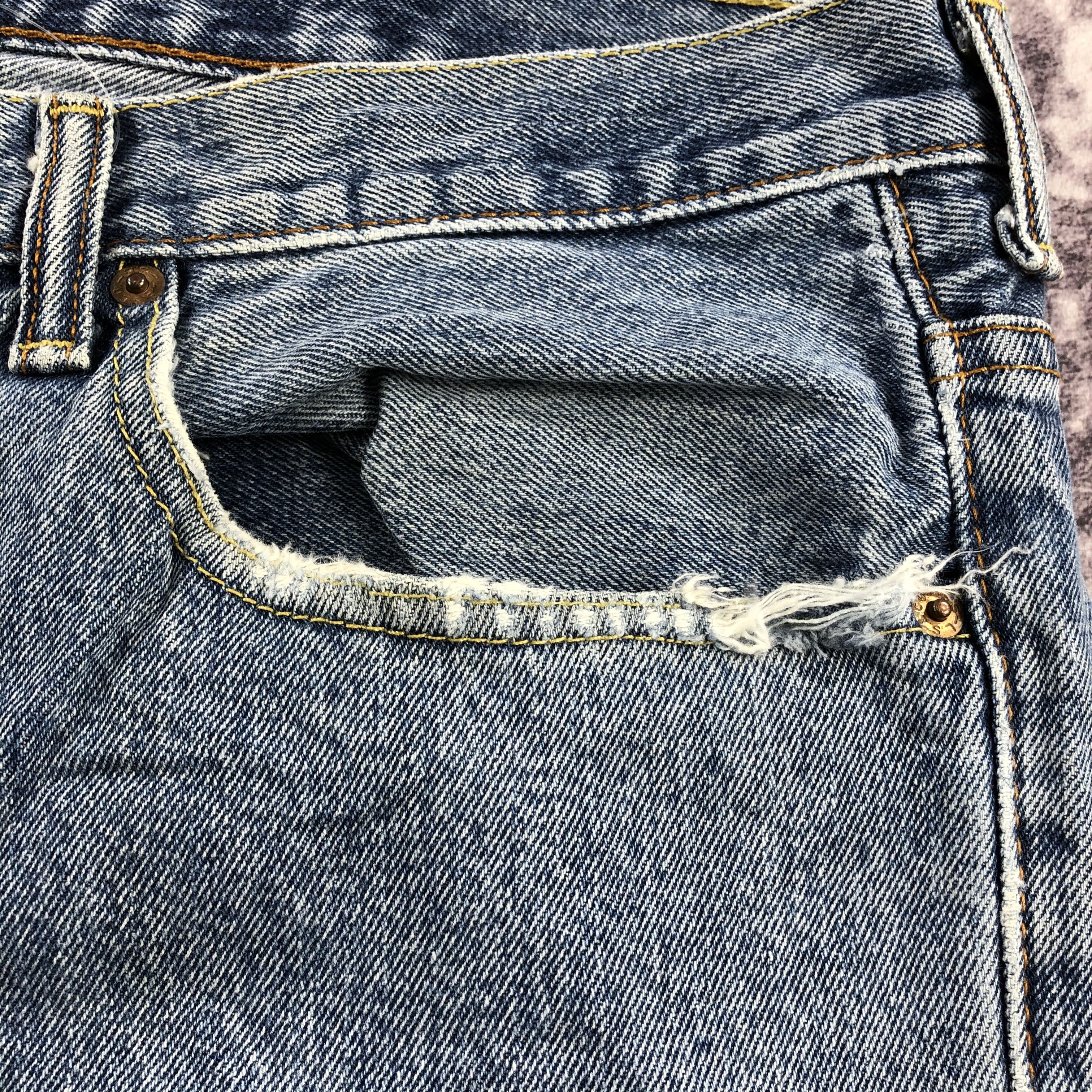Vintage Blue Wash Levis 550 Jeans-JM2225
