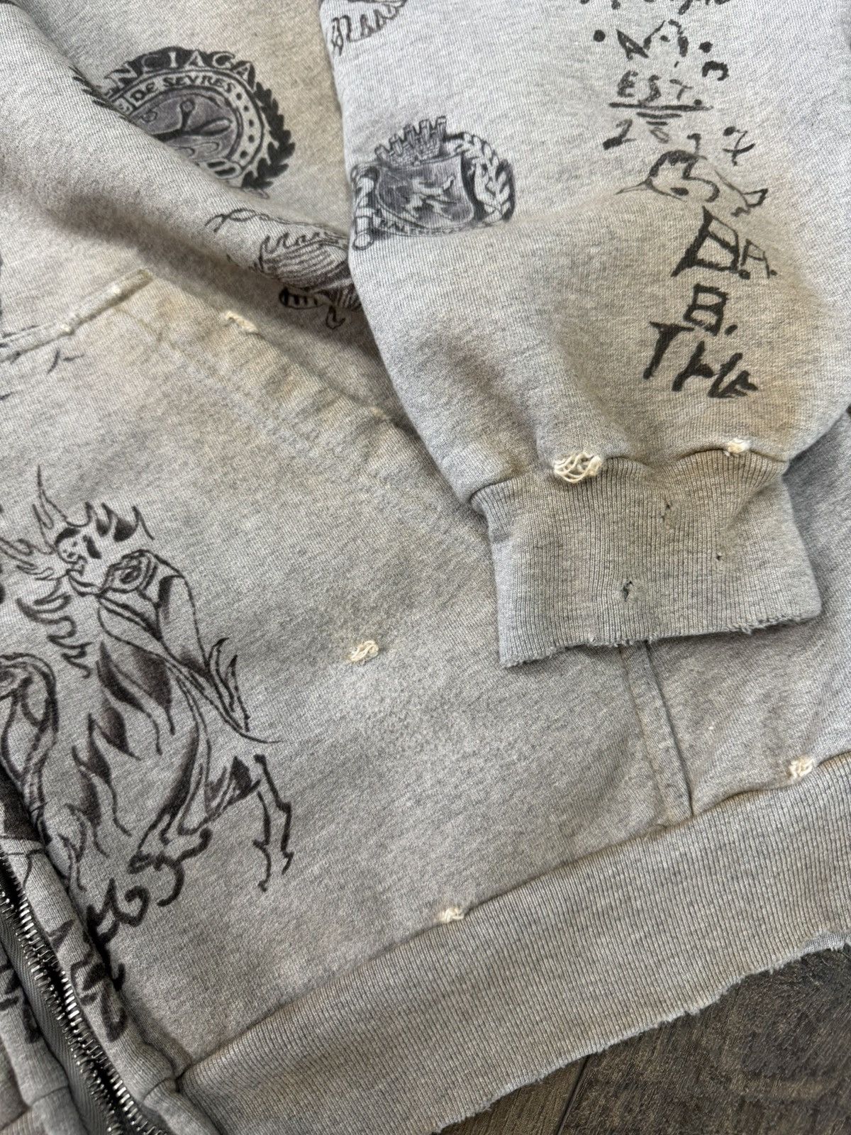 Balenciaga TATTOO HOODIE GREY ZIP UP Size US S / EU 44-46 / 1 - 5 Thumbnail