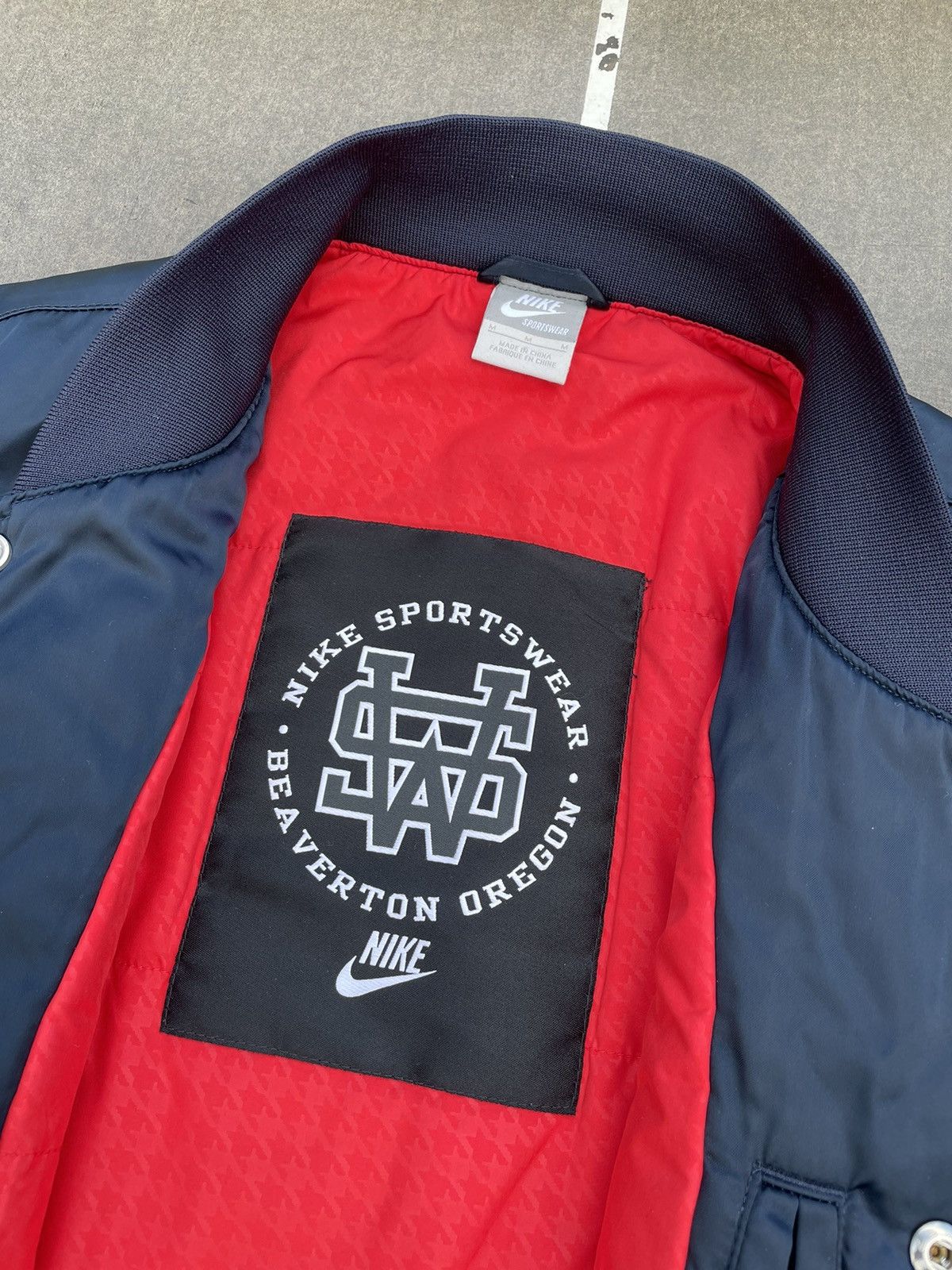 Nike × Vintage Nike Oregon Beaverton Vintage y2k Swoosh Bomber Size US M / EU 48-50 / 2 - 5 Thumbnail