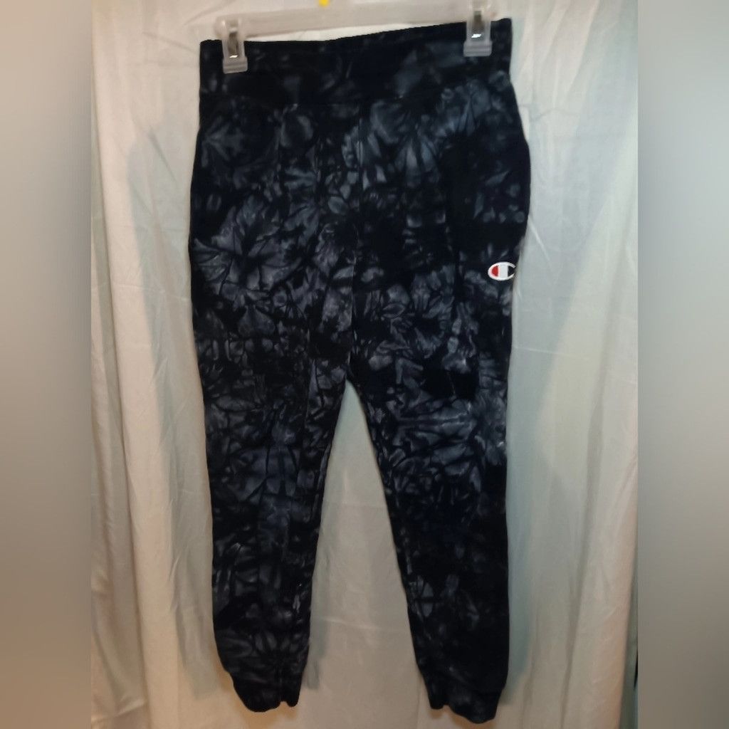Champion Champion tye dye sweatpants, ladies Medium, nwot Size 30" / US 8 / IT 44 - 1 Thumbnail