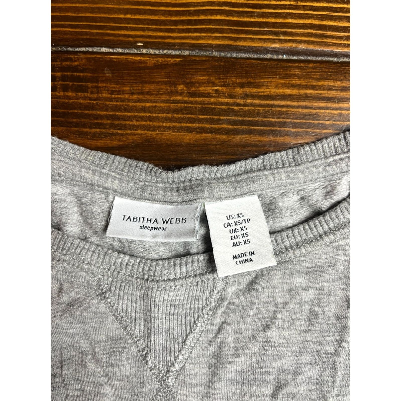 Vintage TABITHA WEBB Shirt, Women's XS Gray Long Sleeve Sleepwear, Sleepshirt, Regular, Solid, Fall Spring Summer, Womens, Size XS Size XS / US 0-2 / IT 36-38 - 5 Thumbnail