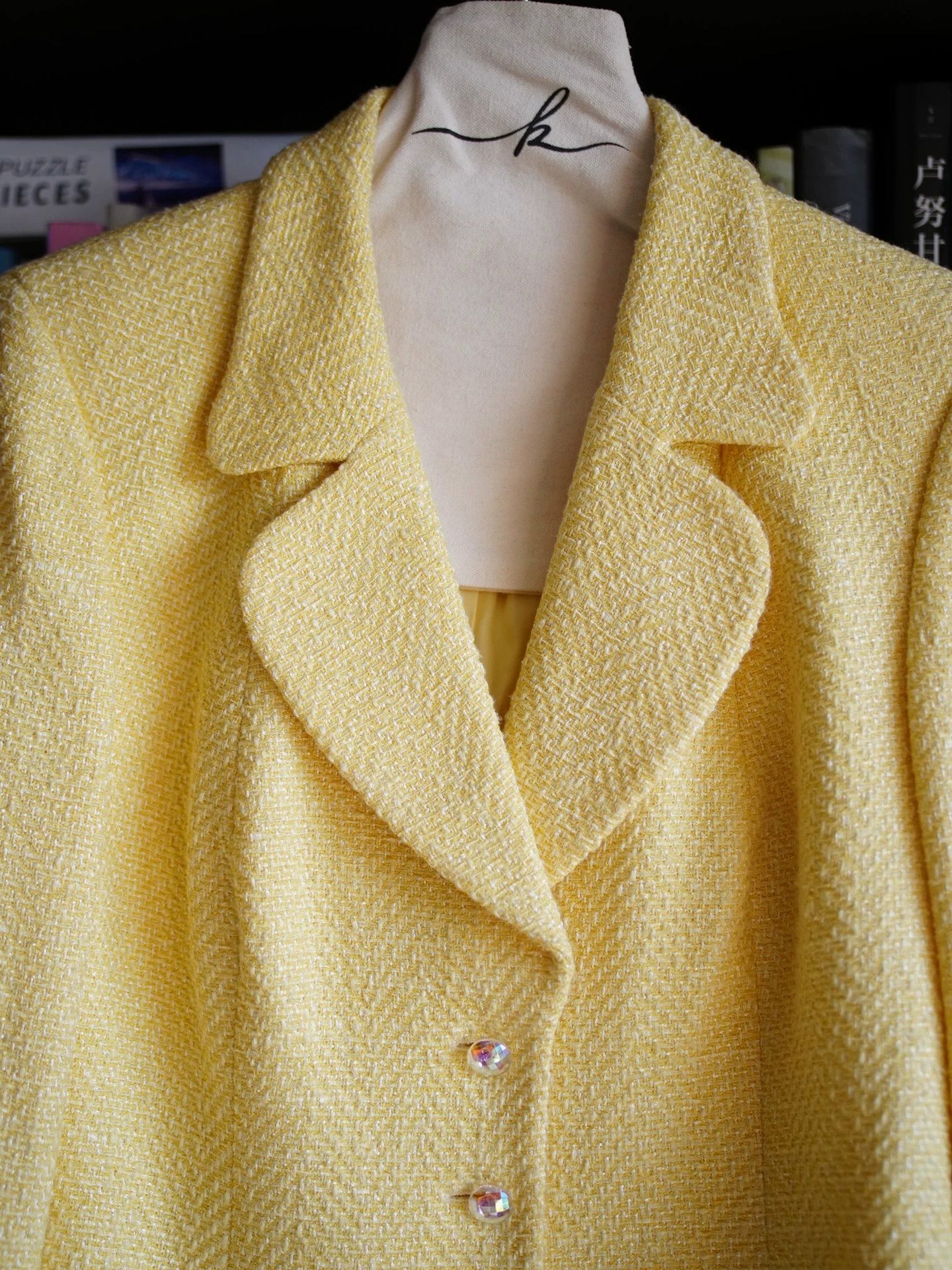 Escada Escada Vintage Pale Yellow Flared Sleeve Blazer 40 Size S / US 4 / IT 40 - 5 Thumbnail