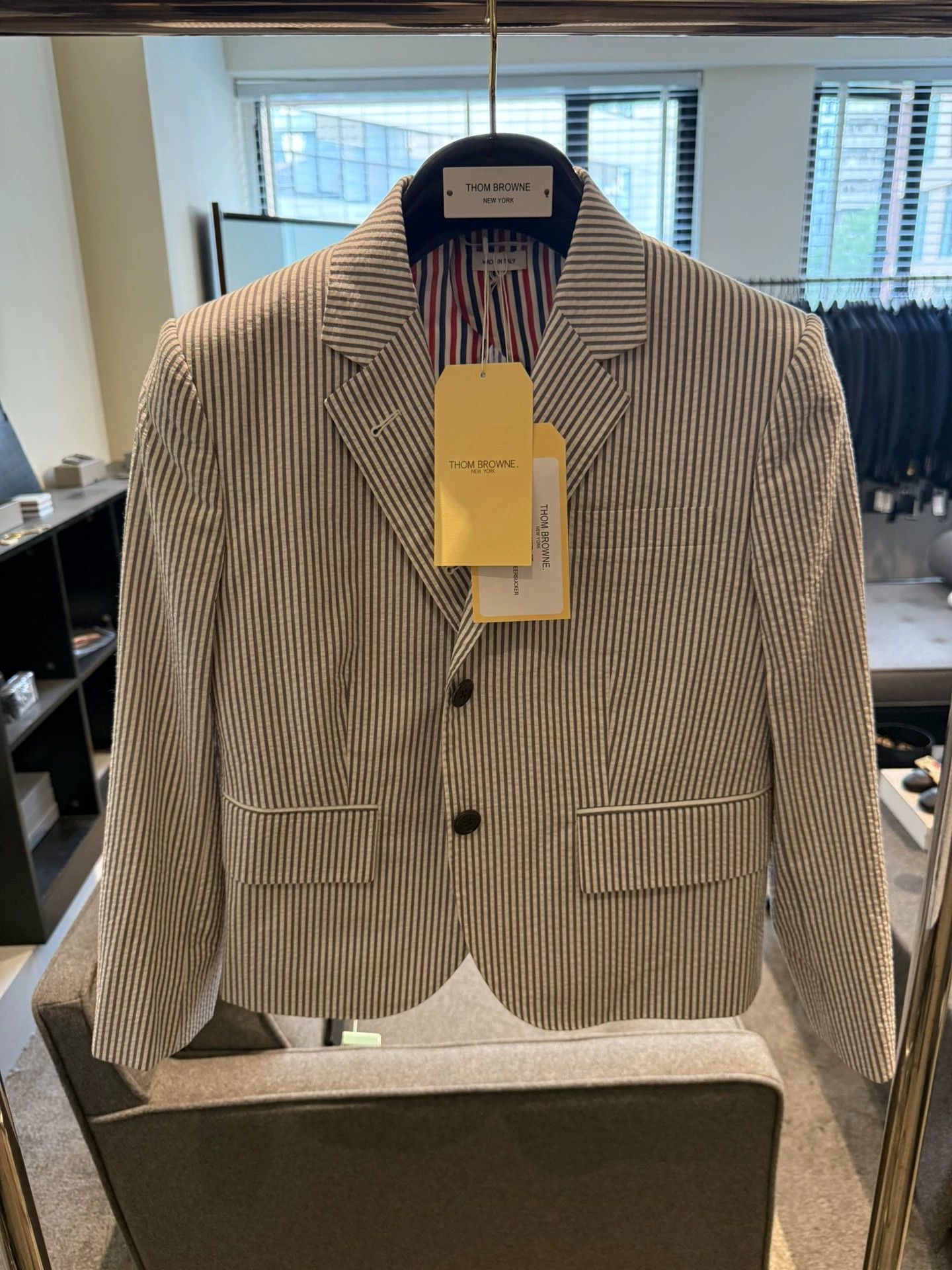 Thom Browne Thom Browne Women's Classic Seersucker Short Blazer Size M / US 6-8 / IT 42-44 - 1 Thumbnail