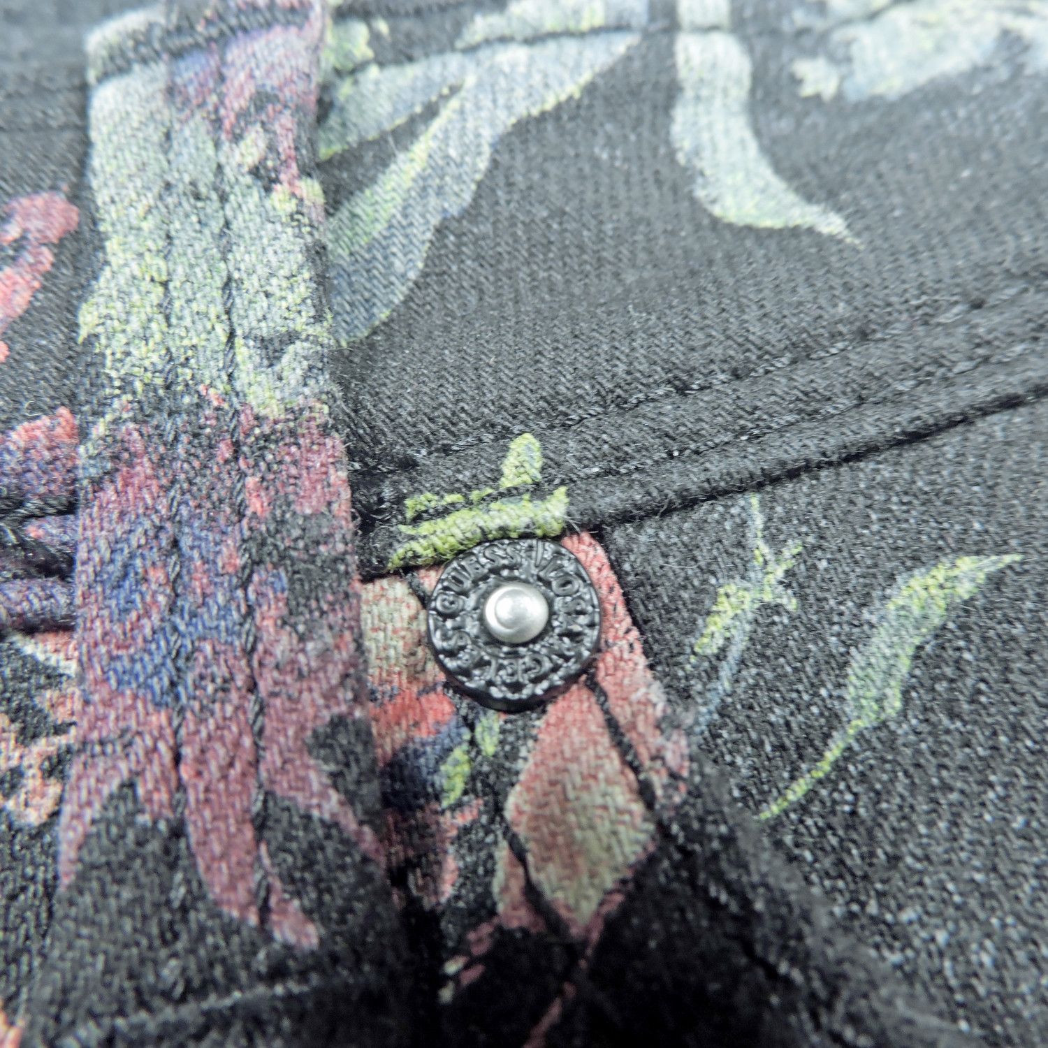 Guess GUESS ULTRA ANGKLE SKINNY FLOWERS DENIM LONG PANTS Size 26" / US 2 / IT 38 - 10 Thumbnail