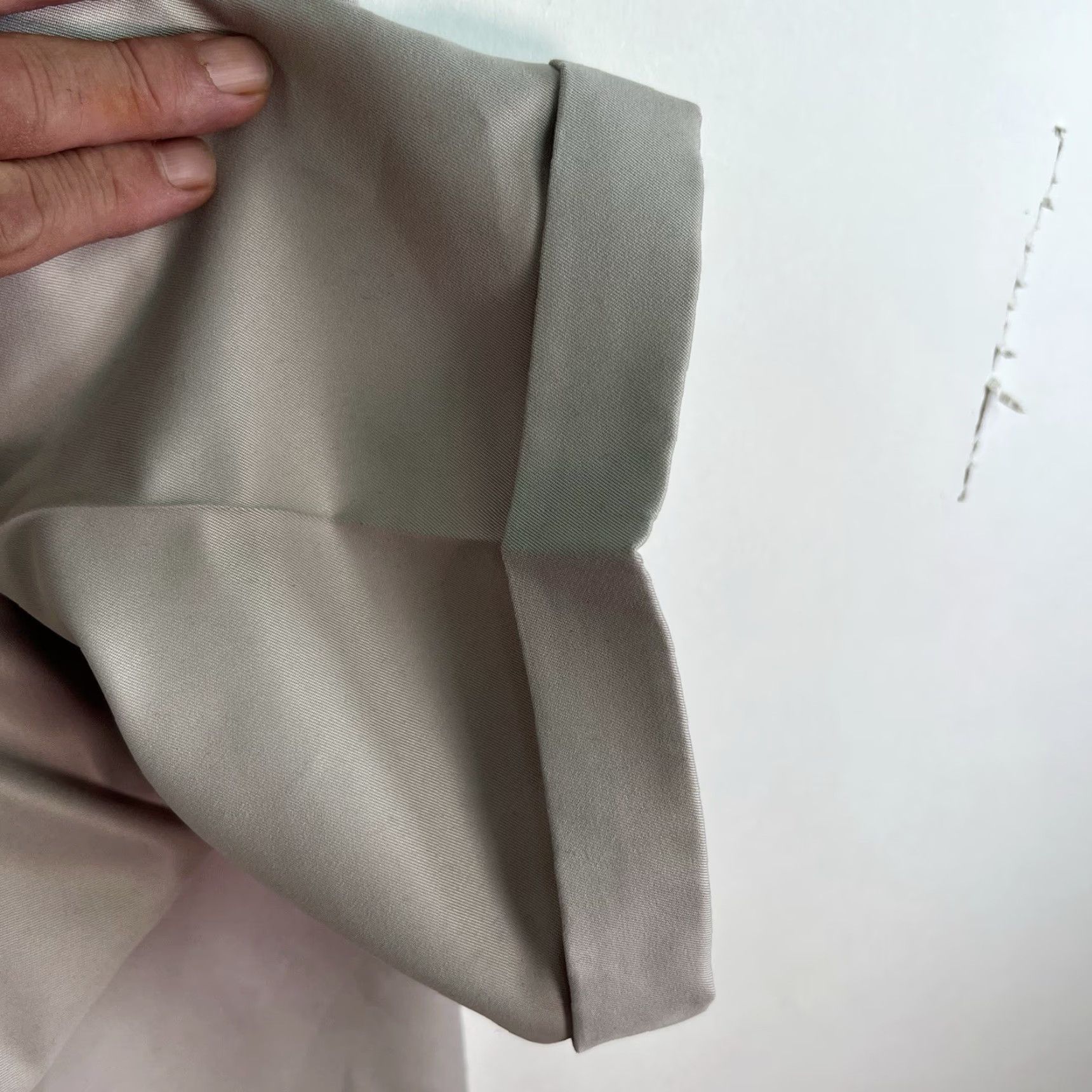 Perry Ellis Perry Ellis Portfolio FILIO-Flex Pleated Pants Mens Size 38/30 Straw Cuffed NWT Dress Pants Regular Be​ige Solid Size US 38 / EU 54 - 5 Thumbnail