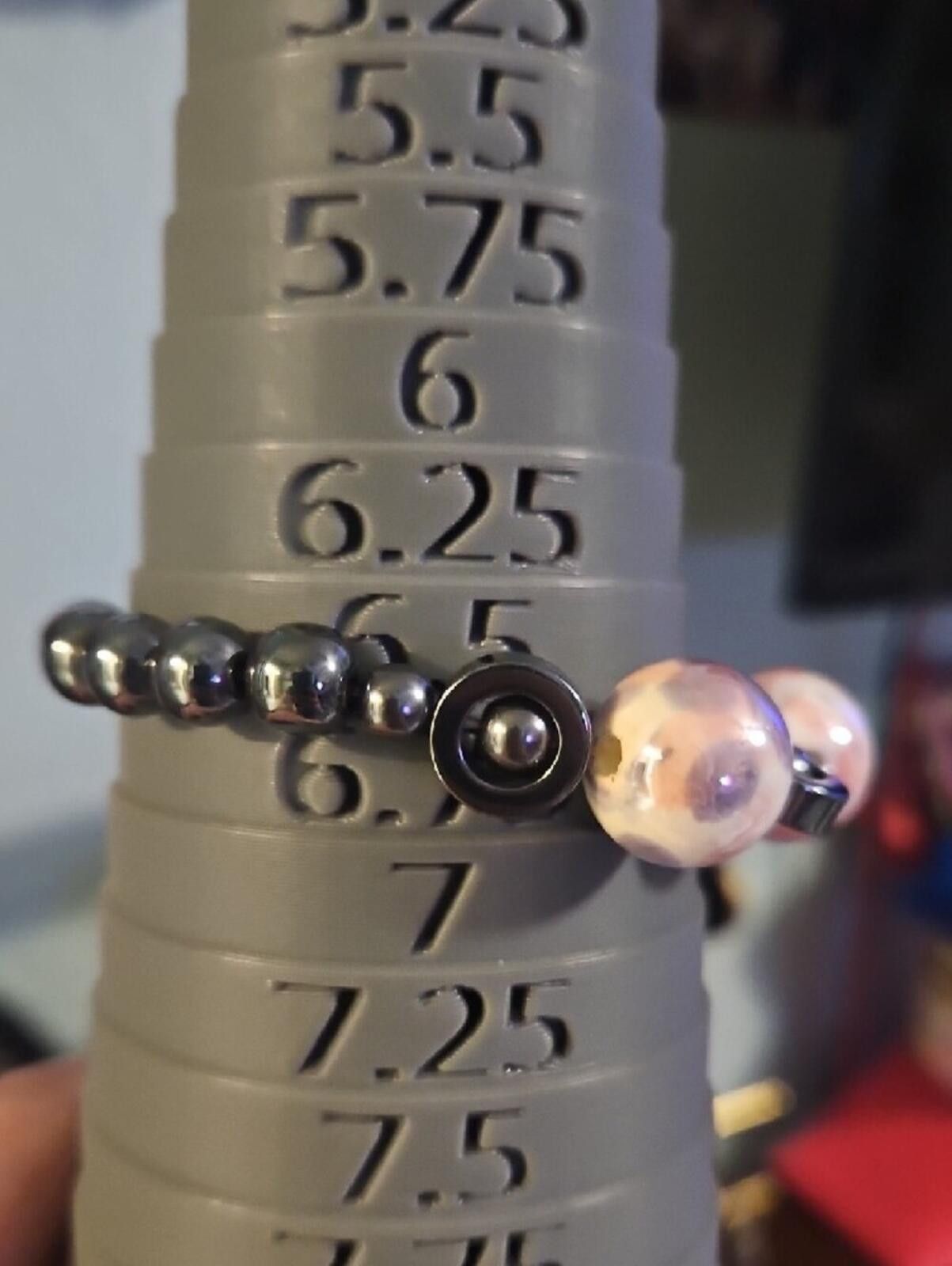 Other Hematite And Glass Beaded Bracelet Size ONE SIZE - 5 Thumbnail