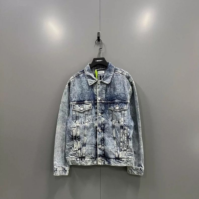 Balenciaga Balenciaga size 34 Make an old embroidered logo denim jack Size XS / US 0-2 / IT 36-38 - 1 Thumbnail