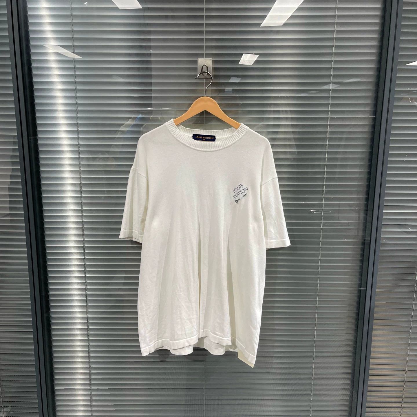 Louis Vuitton LV 24ss Cream Knit Pin Short Sleeve XXL 99 New Size US XXL / EU 58 / 5 - 1 Thumbnail