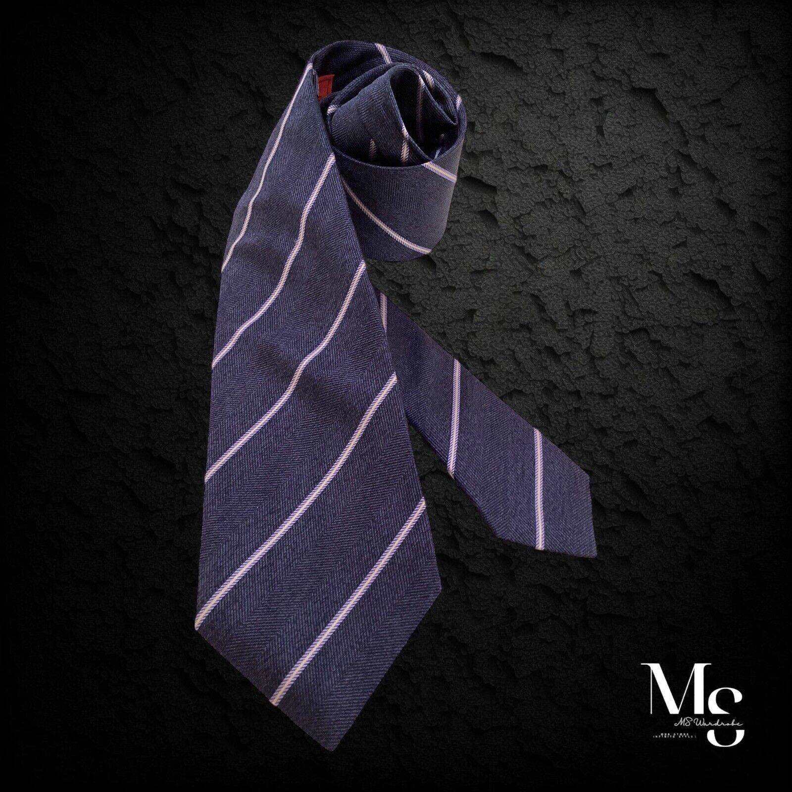 Isaia ISAIA NAPOLI 7 FOLD Navy Striped Silk Tie Hand Made In Italy Size ONE SIZE - 2 Thumbnail