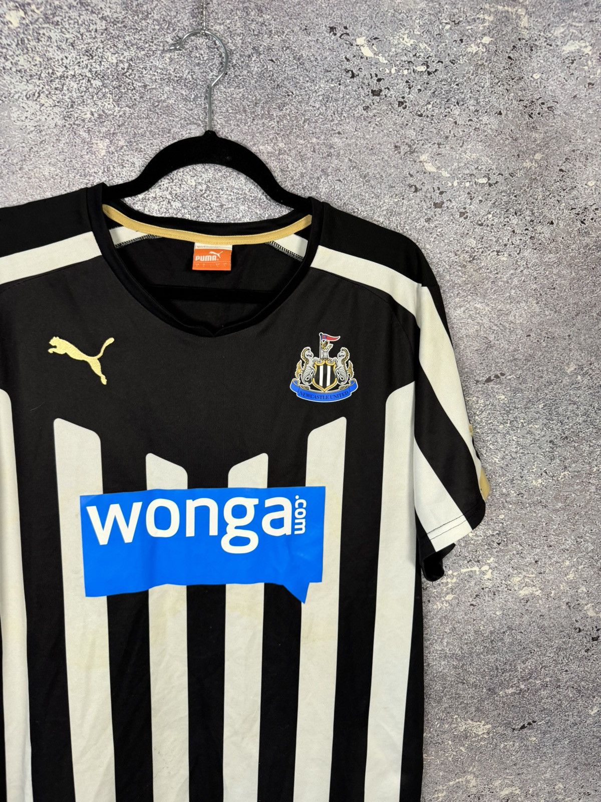 Puma × Vintage Newcastle United 2014/15 Puma soccer Jersey Large Size US L / EU 52-54 / 3 - 2 Thumbnail