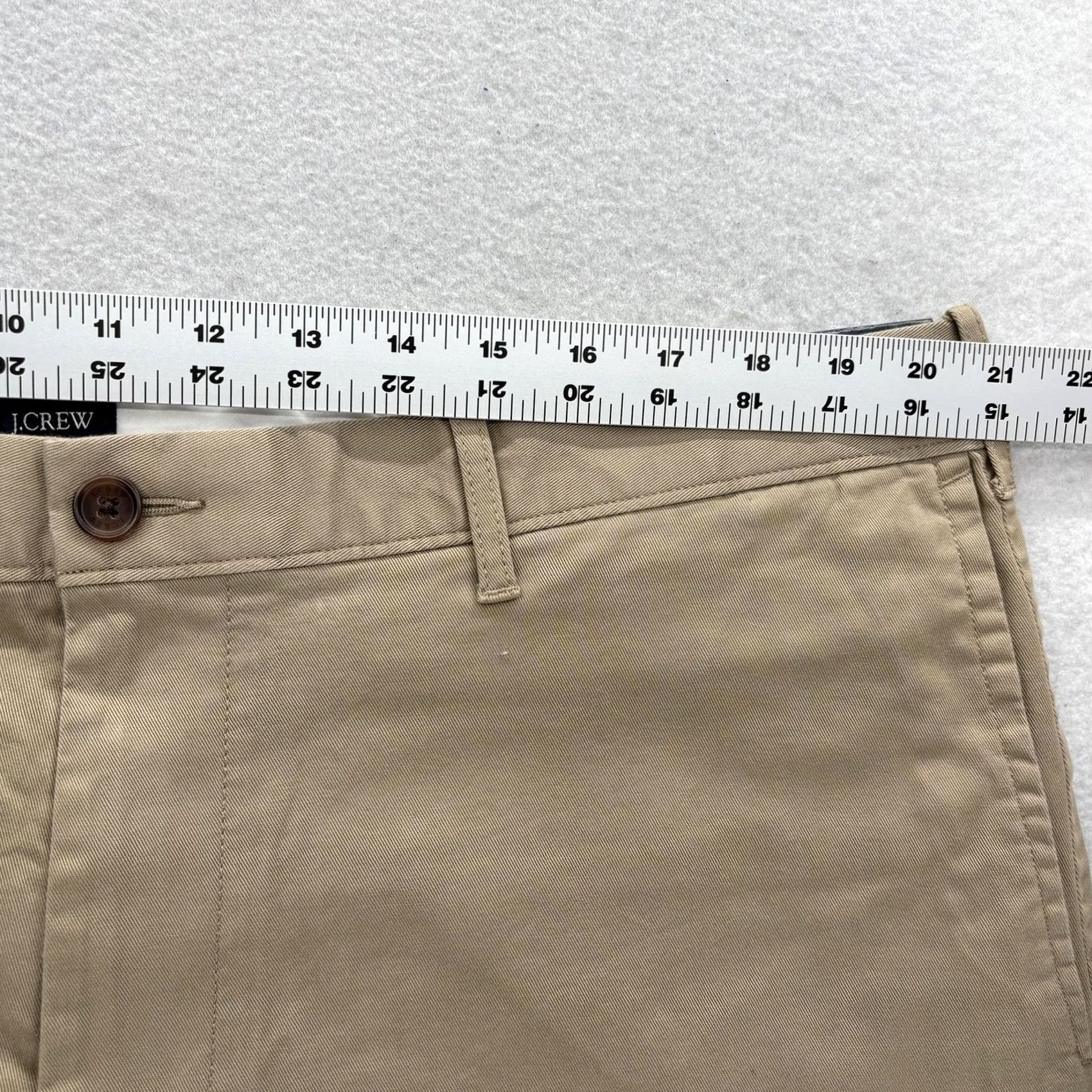 J.Crew J.Crew Shorts Mens 40 Beige Chino 7" Stretch Classic Fit Casual Summer NWT Size US 40 / EU 56 - 7 Thumbnail