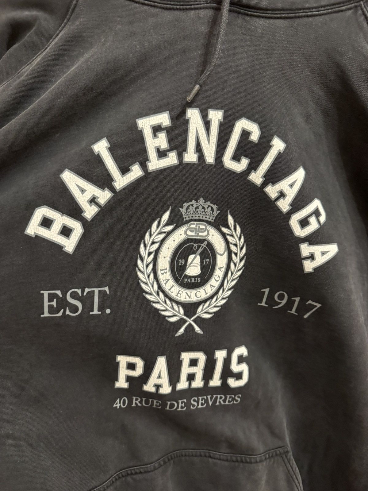 Balenciaga Balenciaga College 1917 Washed Grey Hoodie Size US XL / EU 56 / 4 - 3 Thumbnail