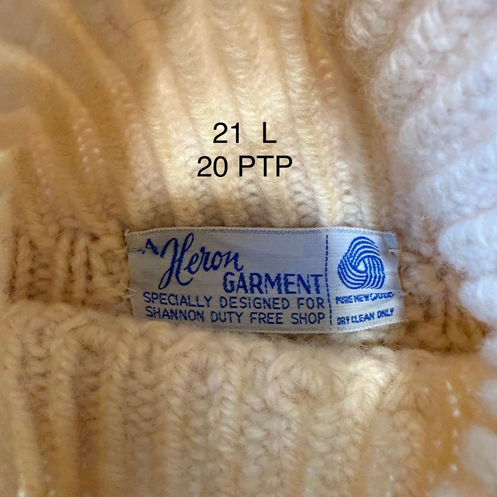 Heron Garment Sweater Small Cream Wool Irish Fisherman