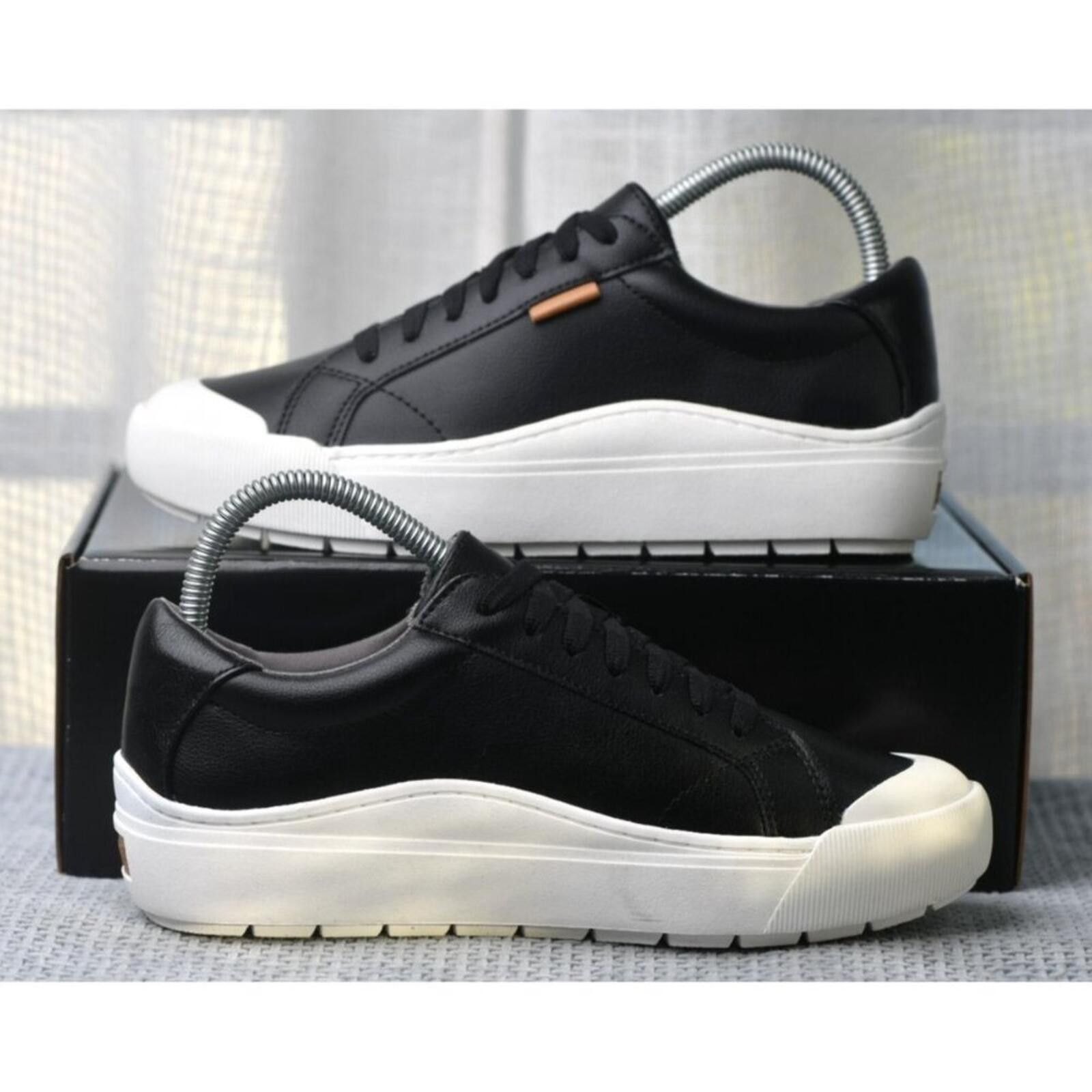 Other Dr. Scholl's Women's Time Off Sneaker | Leather | Black Size US 7.5 / IT 37.5 - 2 Thumbnail