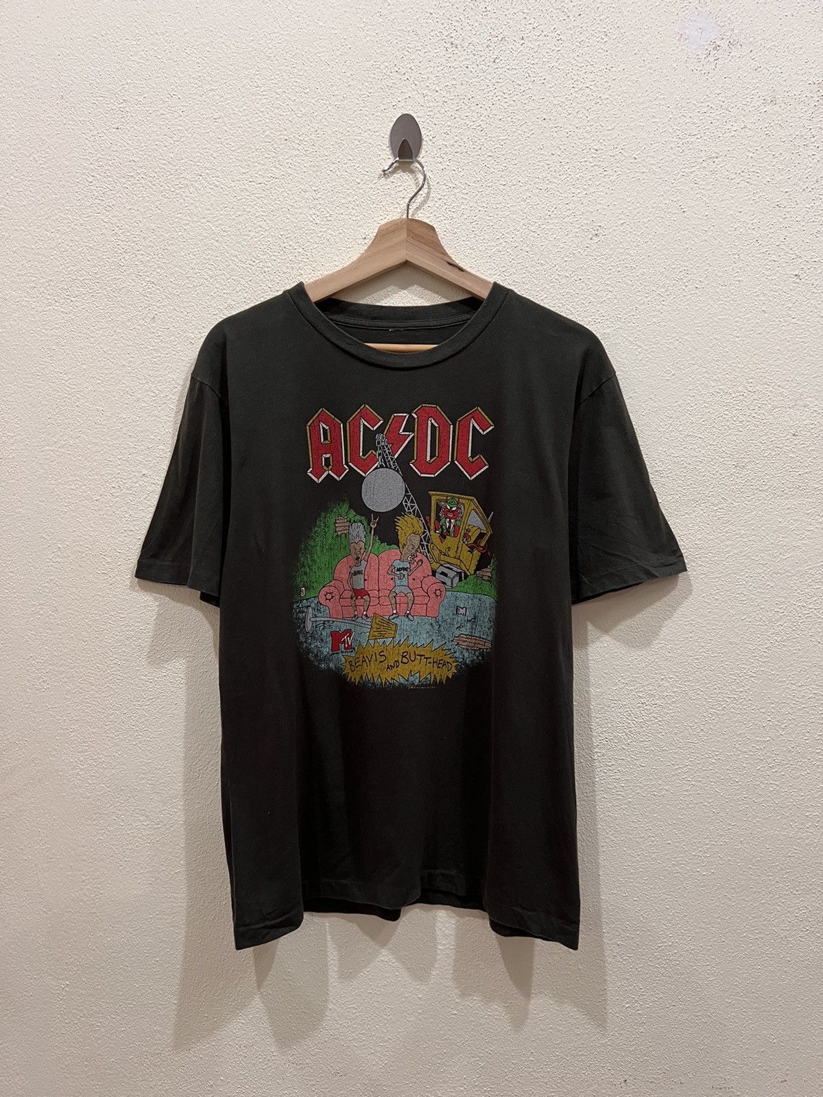 Band Tees ACDC Beavis And Butthead Band Rock Tshirt Size US S / EU 44-46 / 1 - 2 Thumbnail