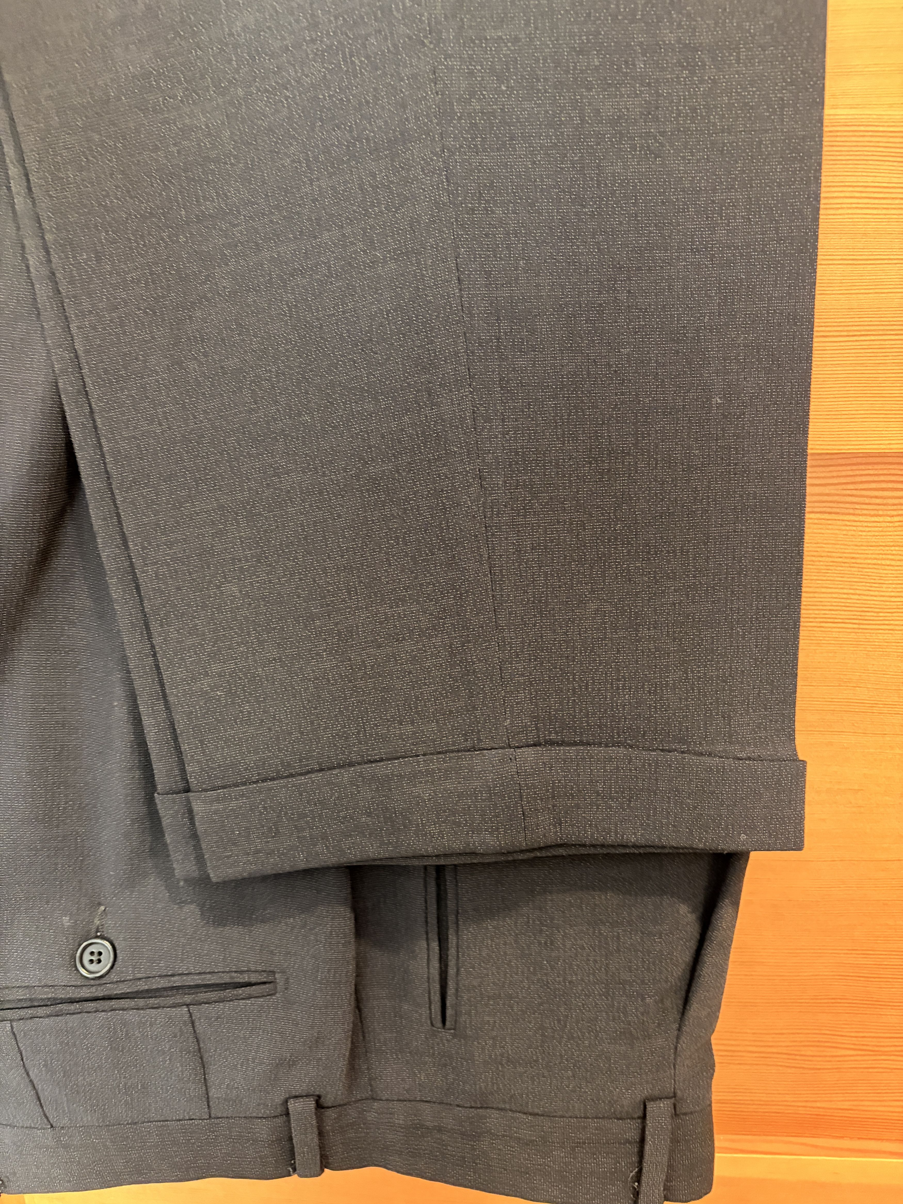 Hugo Boss Hugo Boss 4-Button Black Suit - Vintage Size 40R - 3 Thumbnail