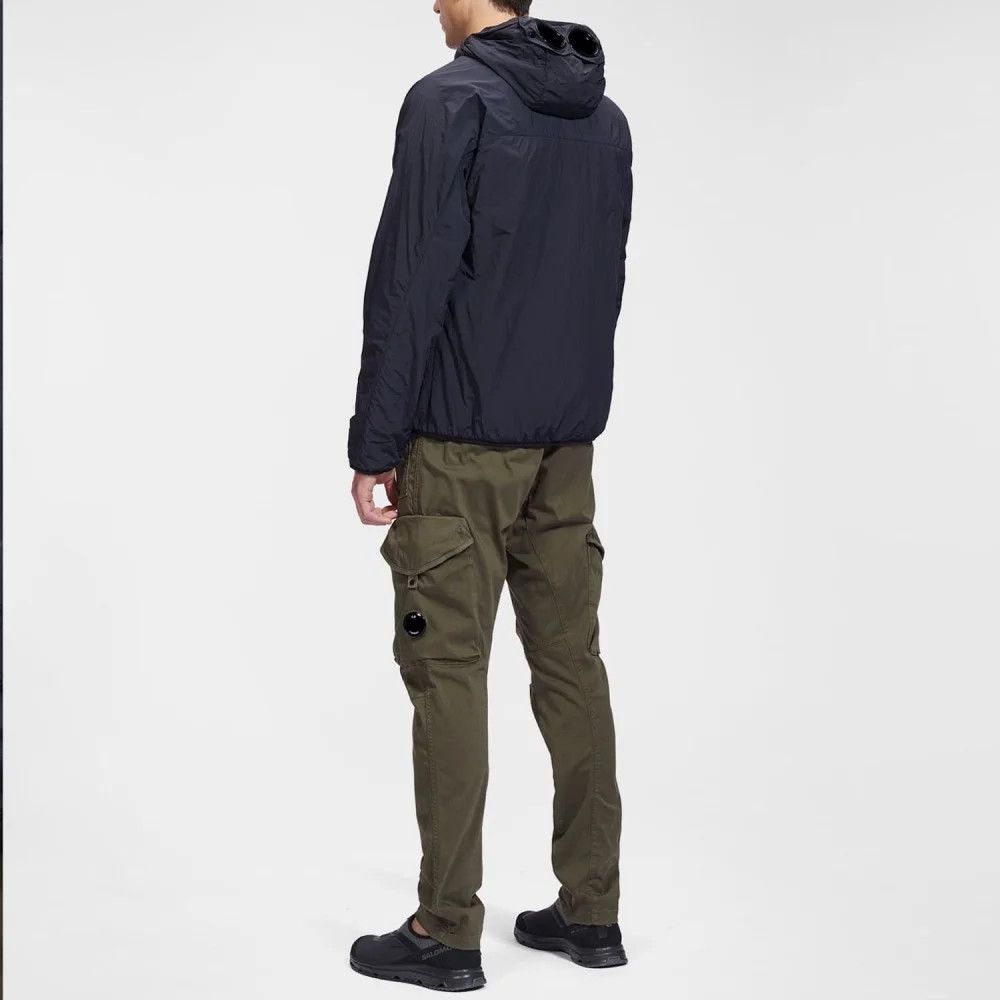 C.P. Company o1y1224 Logo Hooded Jacket in Midnight Blue Size US S / EU 44-46 / 1 - 5 Thumbnail