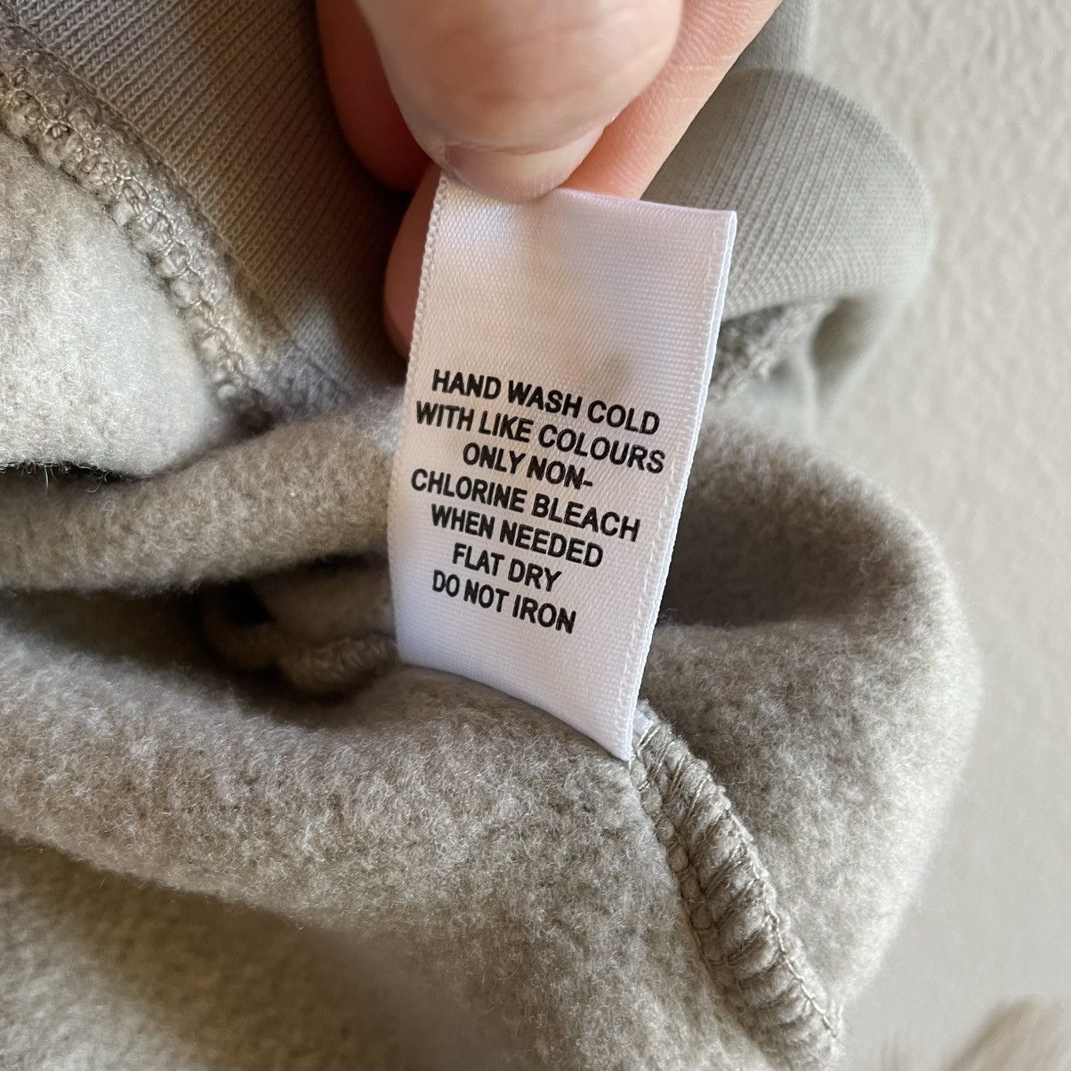 Essentials × Fear of God Essentials Fear of god mock neck sweatshirt size S Size US S / EU 44-46 / 1 - 5 Thumbnail