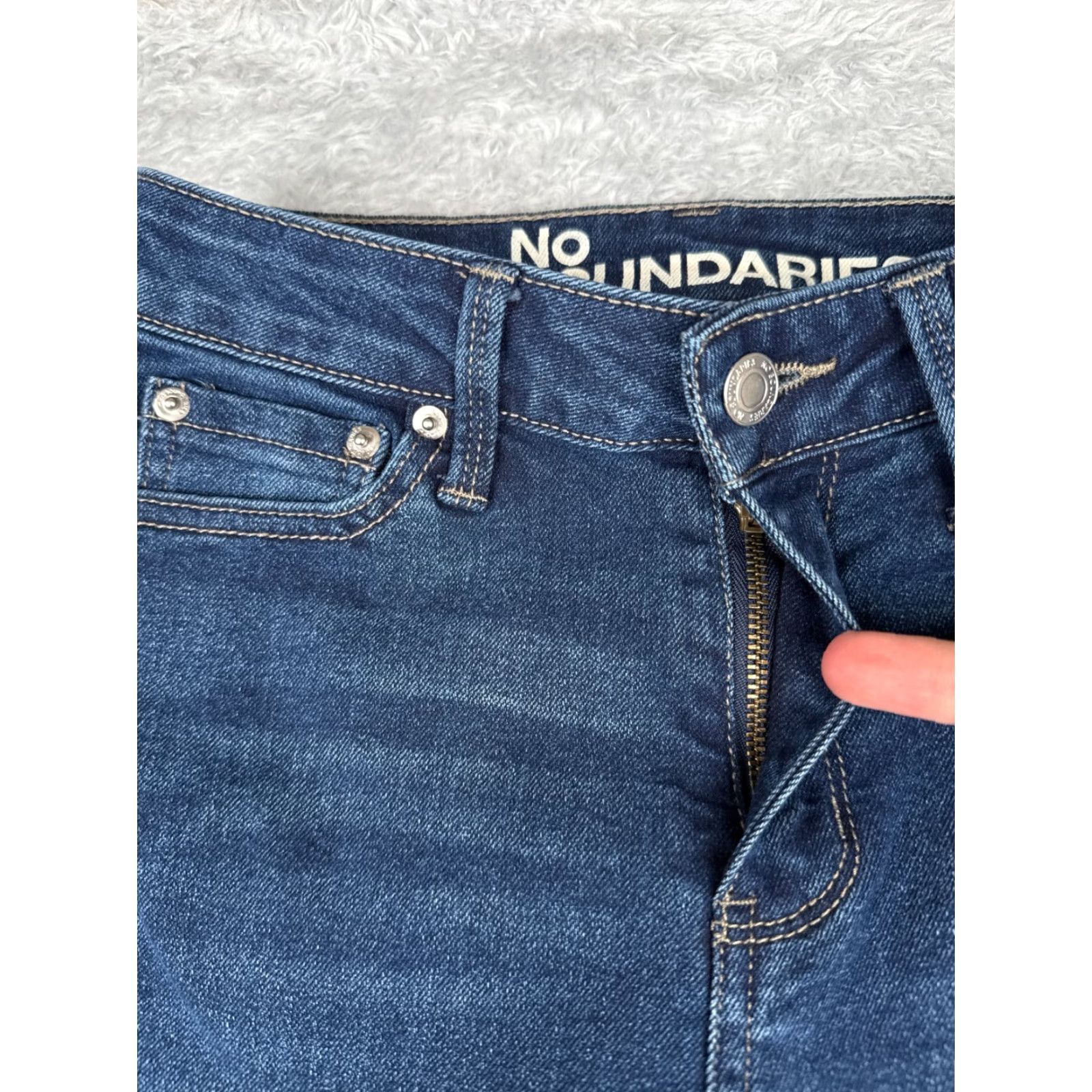 Vintage No Boundaries Jeans Womens Bootcut Jeans Blue Denim 24x31 Mid Rise 0 Regular Stretch 5-Pocket Design Cowboy Southwestern Designer Size 25" / US 0 / IT 36 - 5 Thumbnail