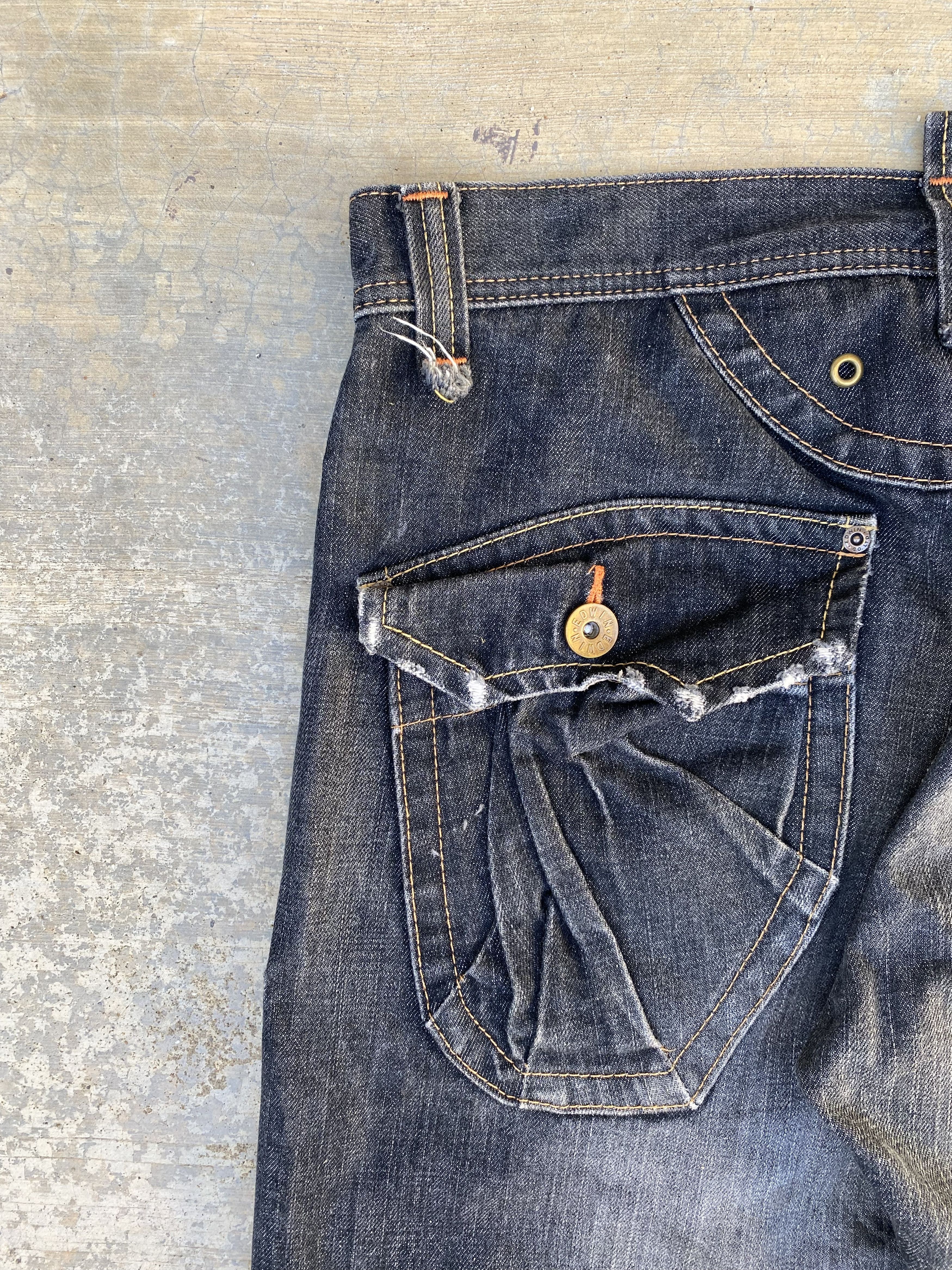 Edwin Vintage edwin bondage flare jeans Size US 33 - 8 Thumbnail