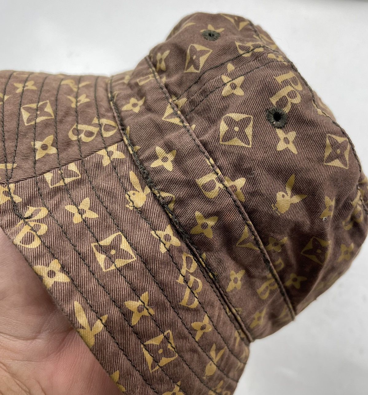 Playboy playboy lv parody bucket hat tc42 Size ONE SIZE - 12 Thumbnail