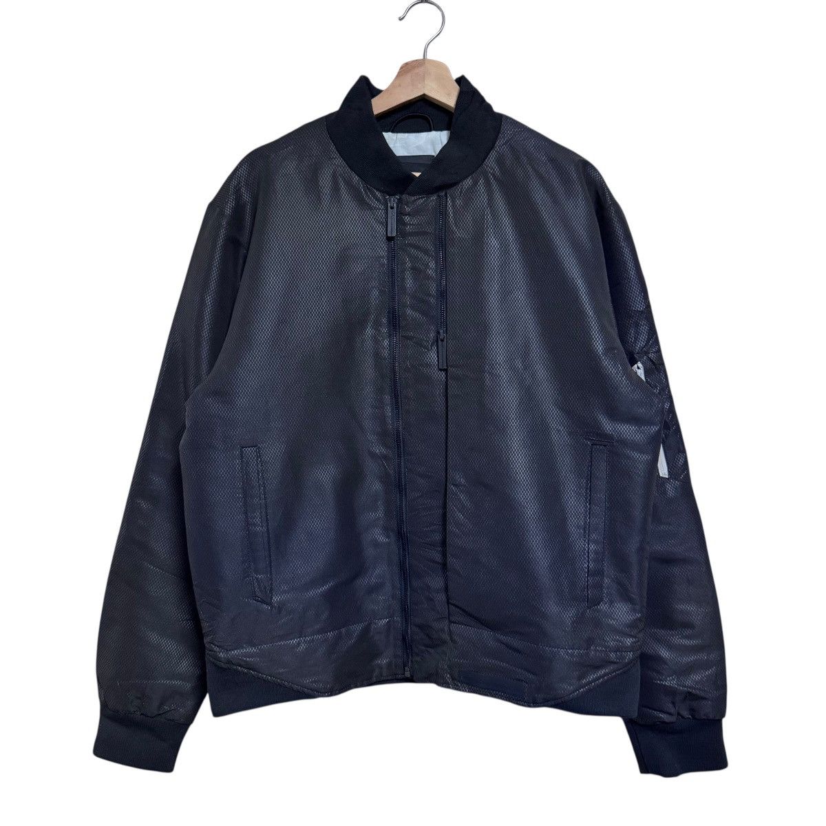 Hussein Chalayan × Puma Hussein Chalayan Bomber Jacket Stealth Pocket Size US L / EU 52-54 / 3 - 2 Thumbnail