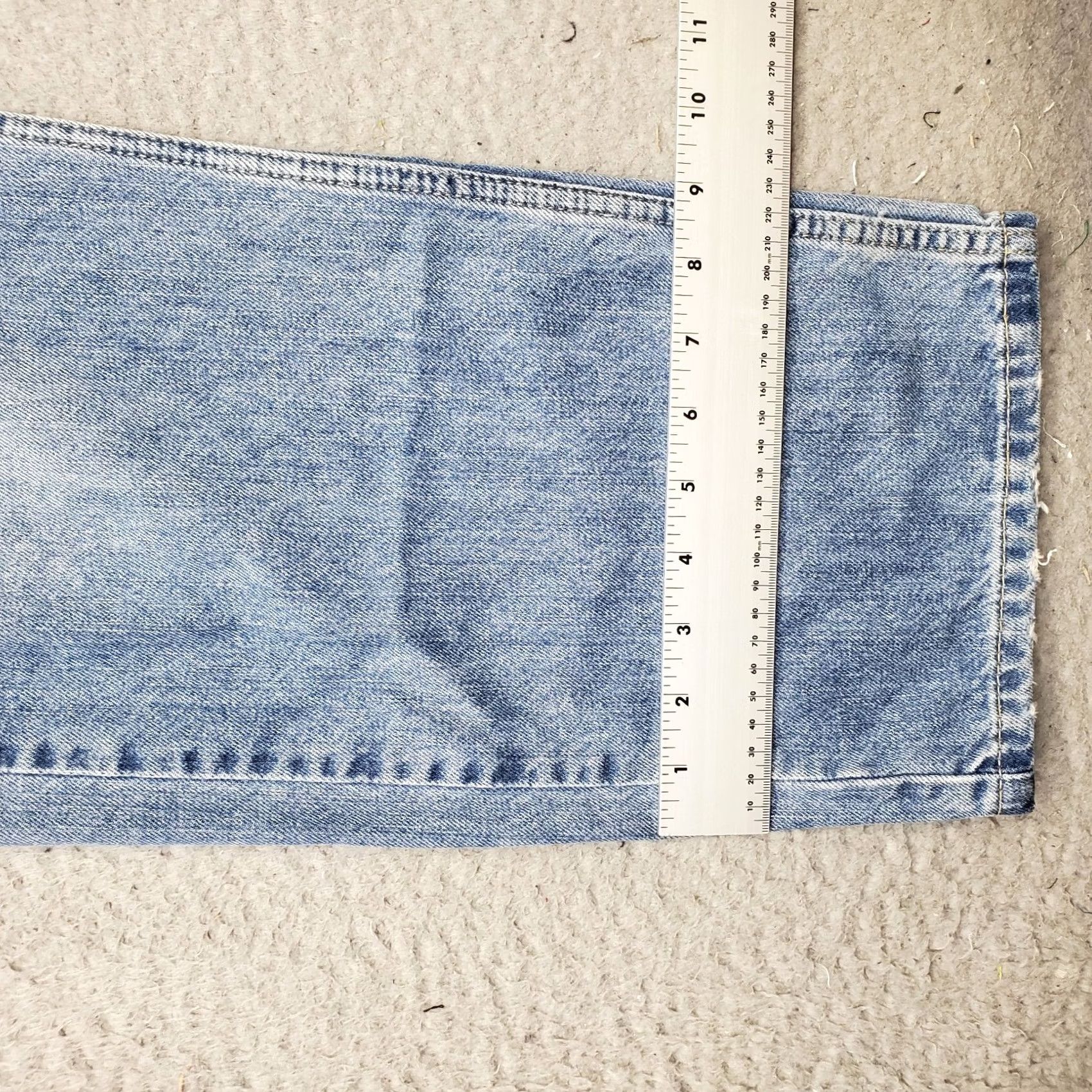 Levi's Levi's Jeans Mens 38x32 Blue Straight Fit Medium Wash Red Tab Faded Mid Rise Jeans Mens 38 Blue Straight 5-Pocket Denim Regular Fit 500 Series Size US 38 / EU 54 - 5 Thumbnail