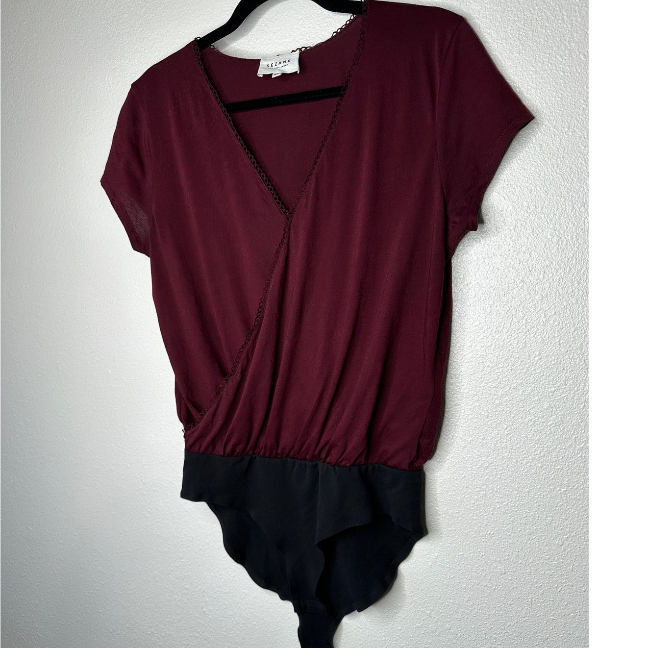 Sezane Sezane Burgundy Thibault Bodysuit Crossover-V Short Sleeve Size 23" - 2 Thumbnail