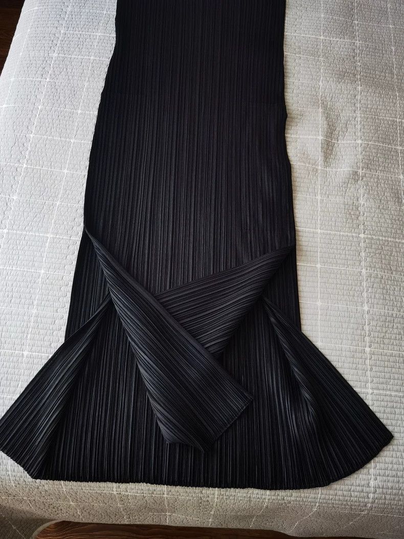 Issey Miyake Issey Miyake black dress Size L / US 10 / IT 46 - 3 Thumbnail