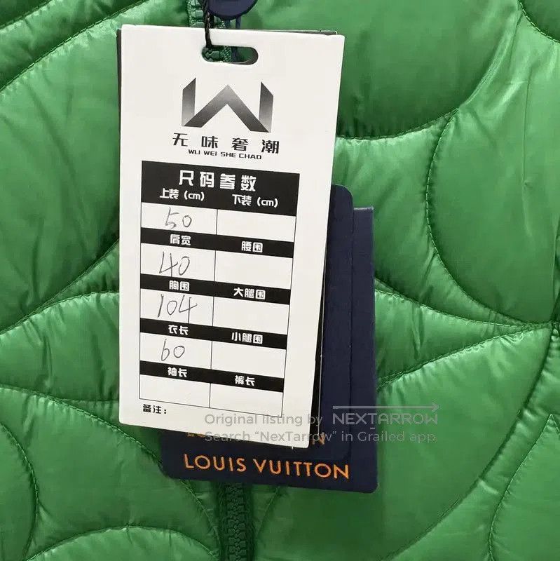 Louis Vuitton Louis Vuitton Men's Green Nylon Puffer Vest . Size US L / EU 52-54 / 3 - 5 Thumbnail