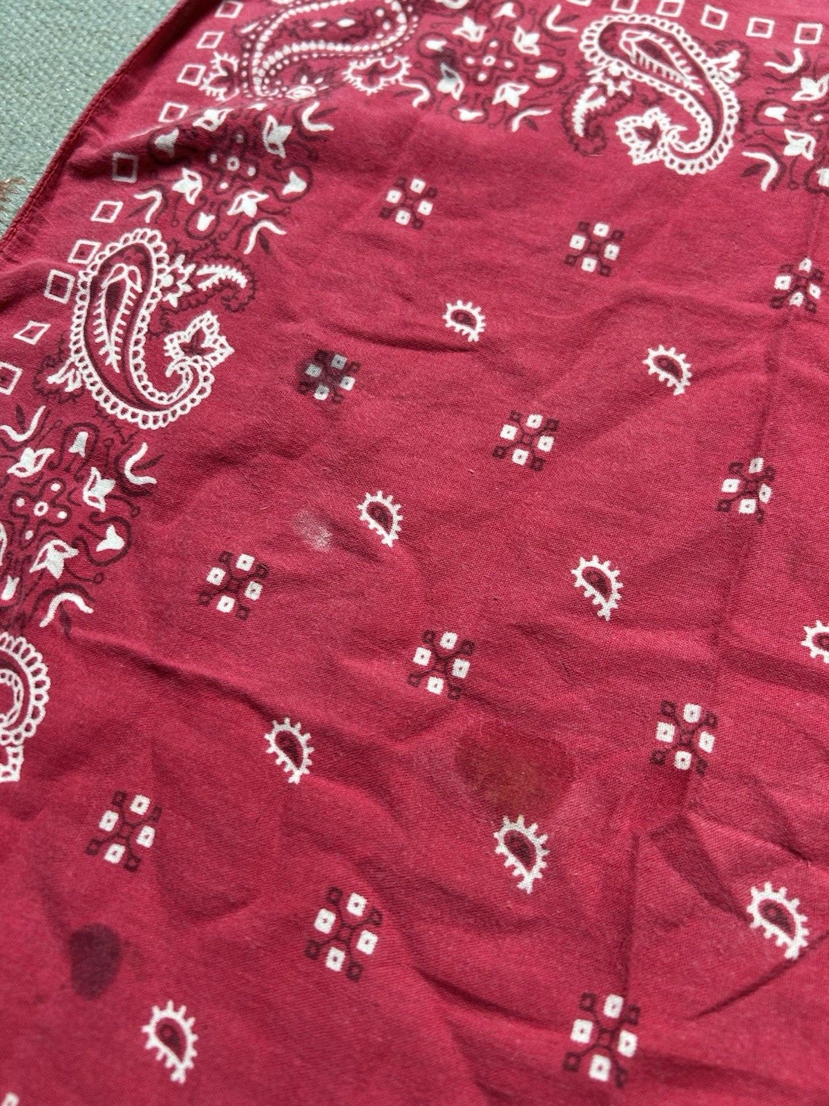 Vintage Vtg cotton bandana handkerchief paisley geometric distre USA Size ONE SIZE - 12 Thumbnail