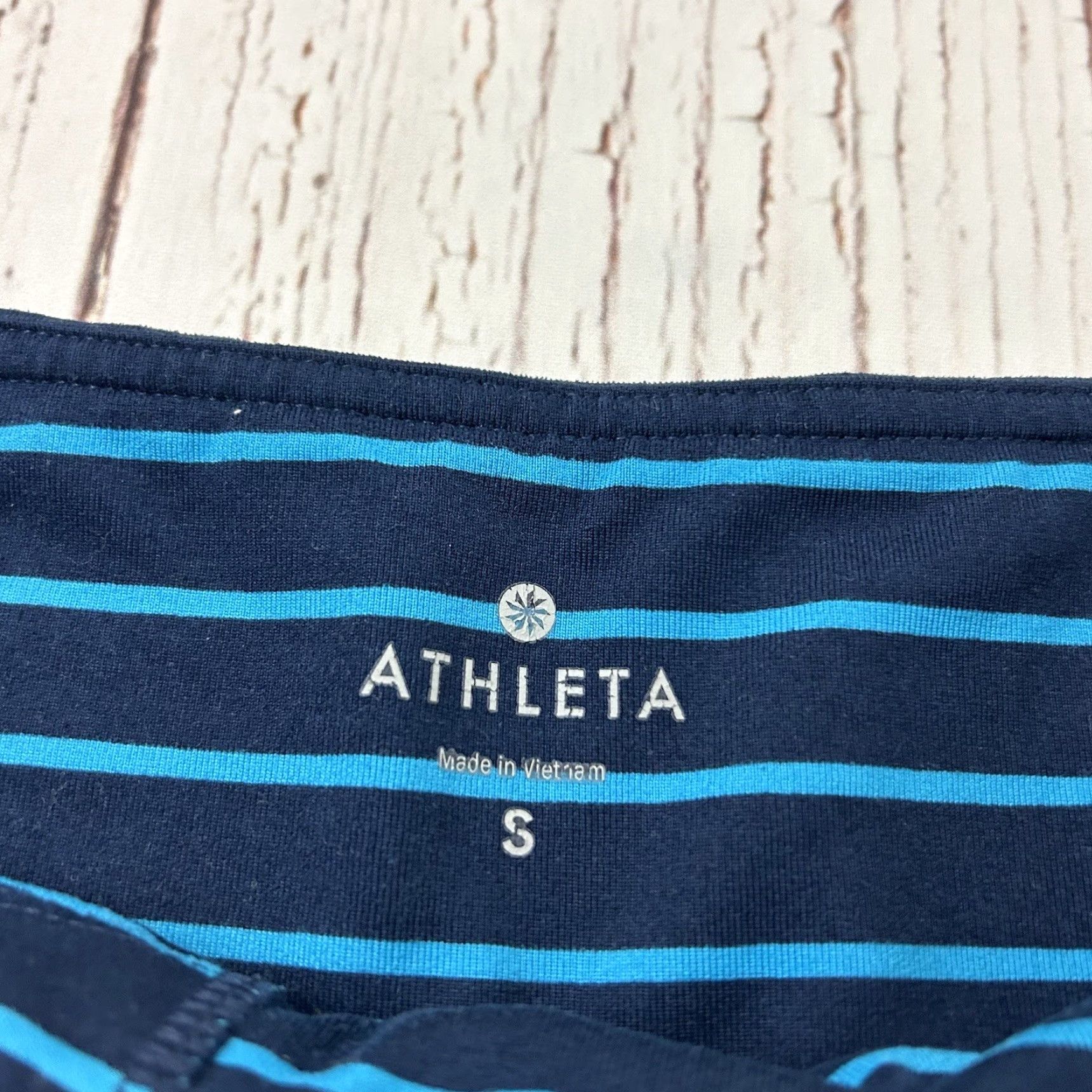 Athleta Athleta Leggings Cropped Yoga Striped Blue Women S Small - Adults - Women - Yoga Performance Activewear Size 28" / US 6 / IT 42 - 2 Thumbnail
