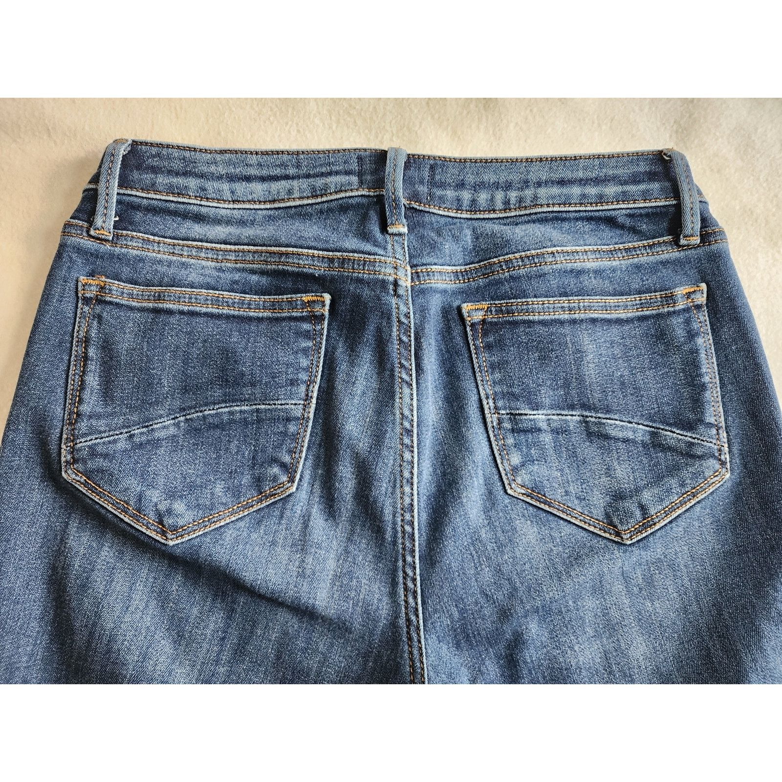 Other Driftwood Kelly Bootcut Jeans Size 28 Waist 29" IS Med Wash Size 28" / US 6 / IT 42 - 6 Thumbnail