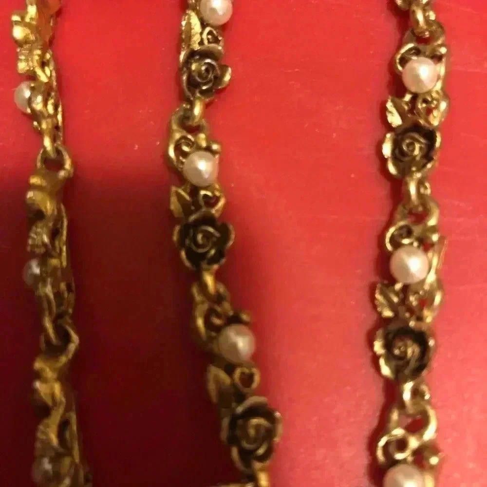 Designer Vintage Rose and pearl necklace and bracelet Size ONE SIZE - 5 Thumbnail