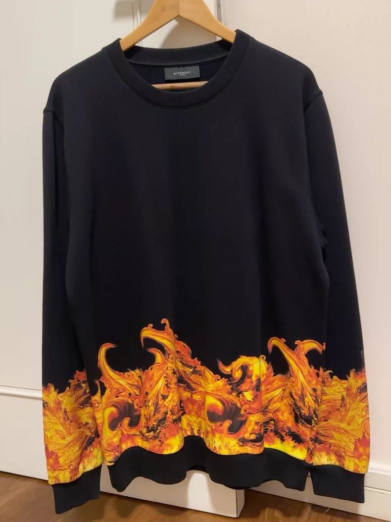 Givenchy Givenchy Black Flame Sweatshirt Hoodie M Size Size US M / EU 48-50 / 2 - 1 Thumbnail