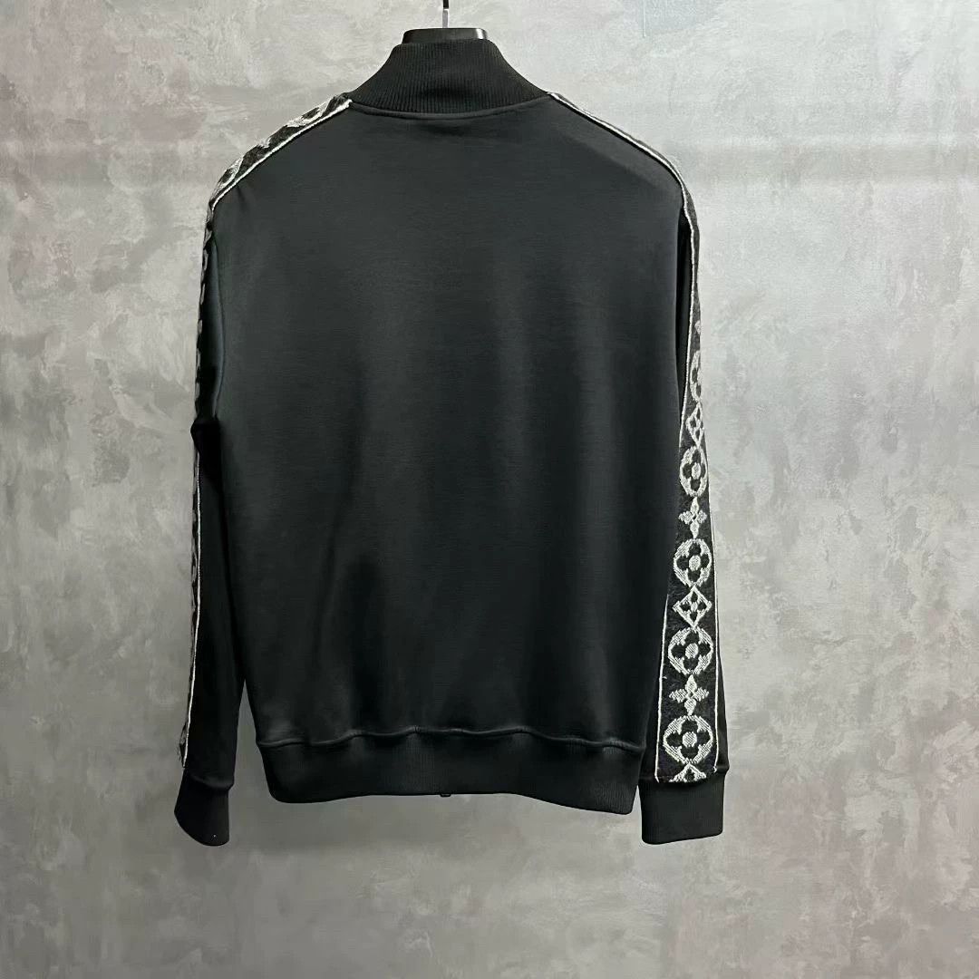 Louis Vuitton louis vuitton black logo sports jacket size M Size US M / EU 48-50 / 2 - 2 Thumbnail