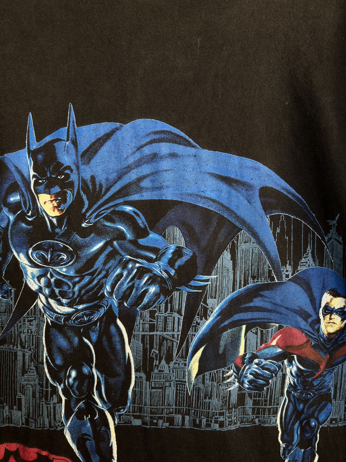 DC Comics *RARE* Vintage 90s Batman & Robin DC Comics AOP Wrap T-Shirt Size US L / EU 52-54 / 3 - 3 Thumbnail