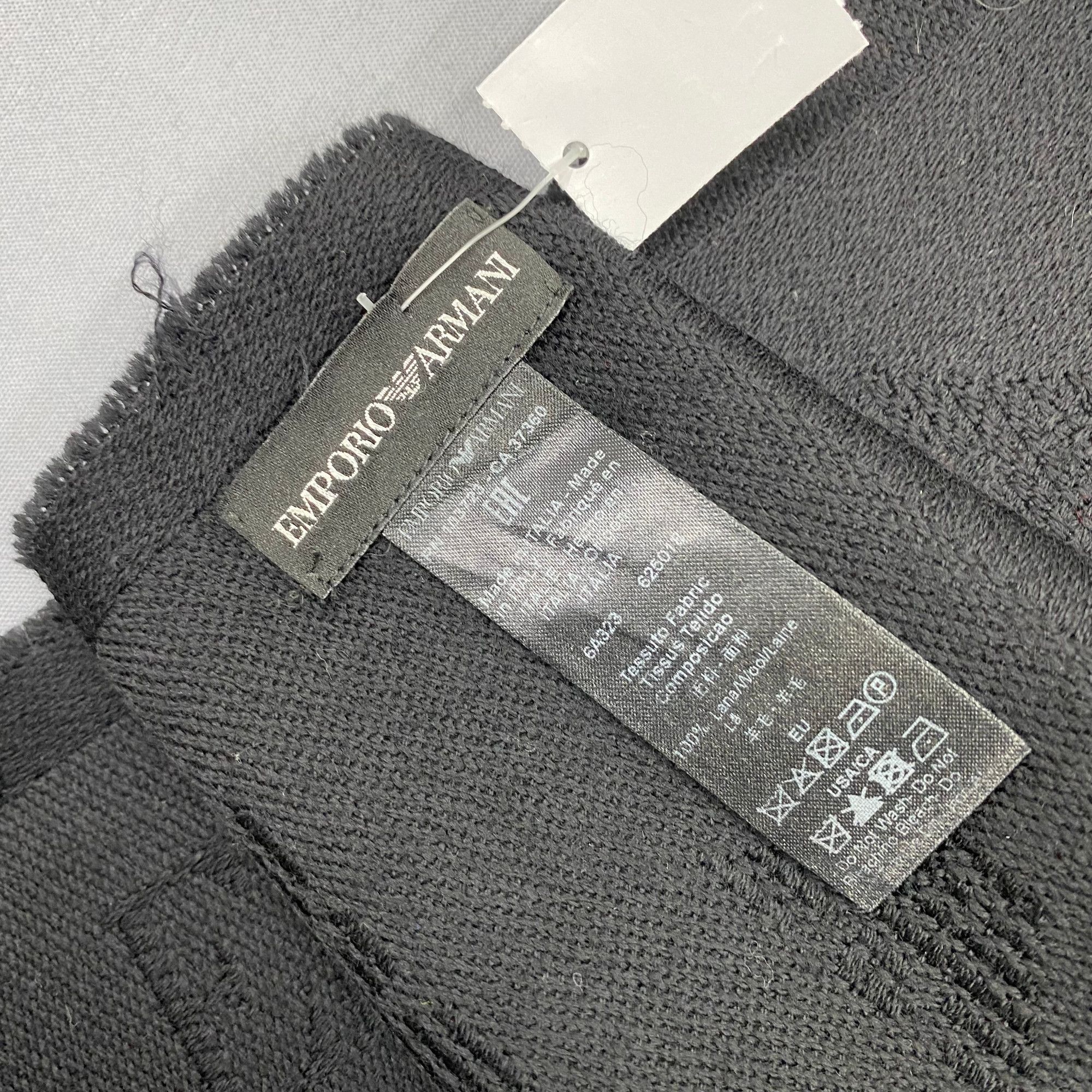 Emporio Armani Vintage Emporio Armani Scarf Muffler Wool Winter Scarves Size ONE SIZE - 4 Thumbnail