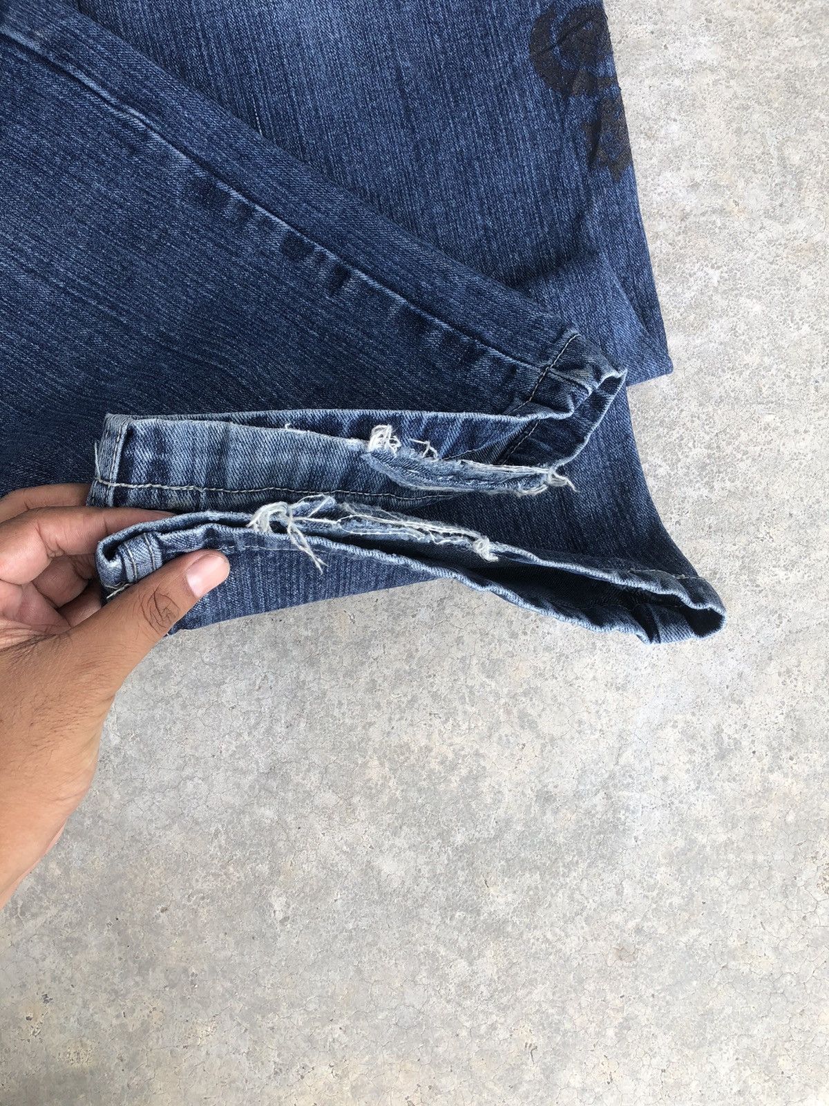Southpole Vintage Southpole Embroidered Jeans Distressed Jeans Size US 32 / EU 48 - 18 Thumbnail