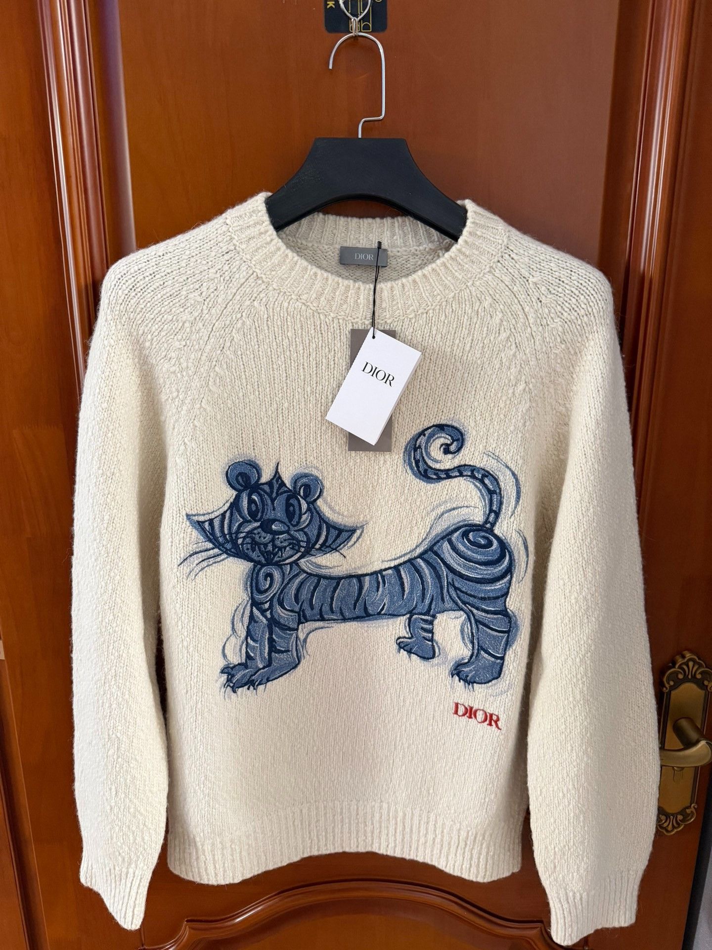 Dior Dior x Kenny Scharf Tiger Embroidered Sweater M Size US M / EU 48-50 / 2 - 1 Thumbnail