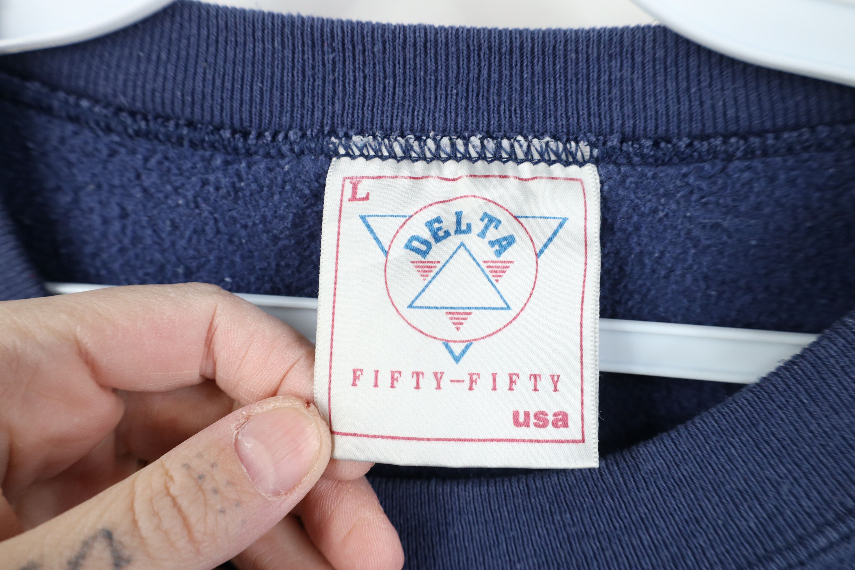 American Eagle Outfitters Vintage 90s American Eagle Outfitters Skiing Sweatshirt Size US L / EU 52-54 / 3 - 7 Thumbnail