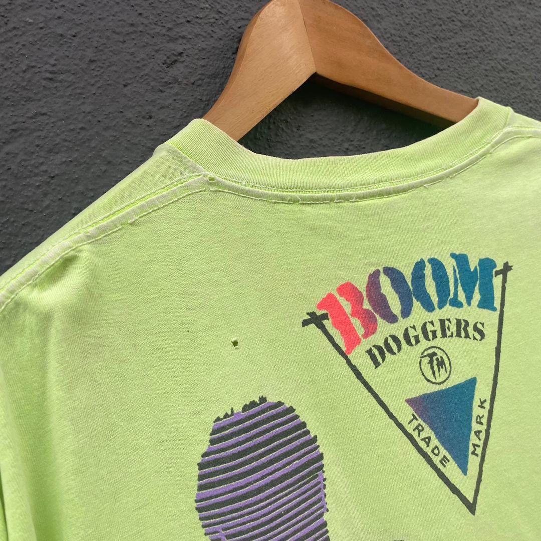 Sun Surf Thrashed Faded Vintage 90s Boom Doggers Surfing Tee Size US XL / EU 56 / 4 - 4 Thumbnail