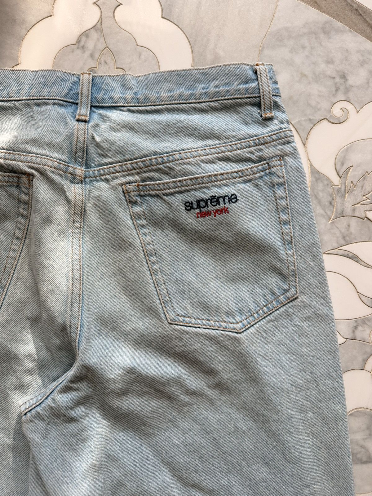 Supreme Supreme Baggy Jeans Light Wash Size US 30 / EU 46 - 1 Thumbnail