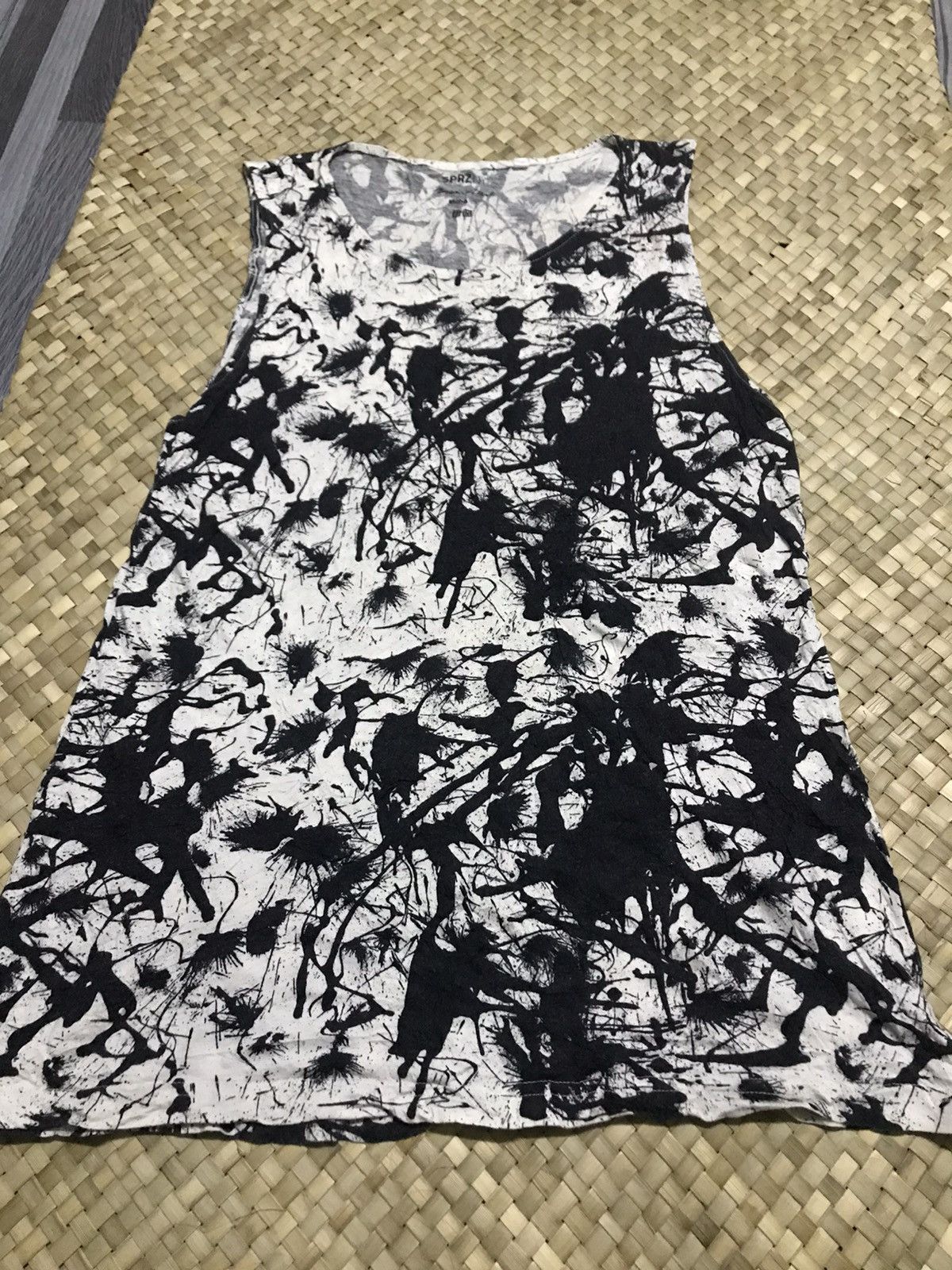 Designer × Japanese Brand × Uniqlo Uniqlo sprzny x moma special edition Size US L / EU 52-54 / 3 - 1 Thumbnail