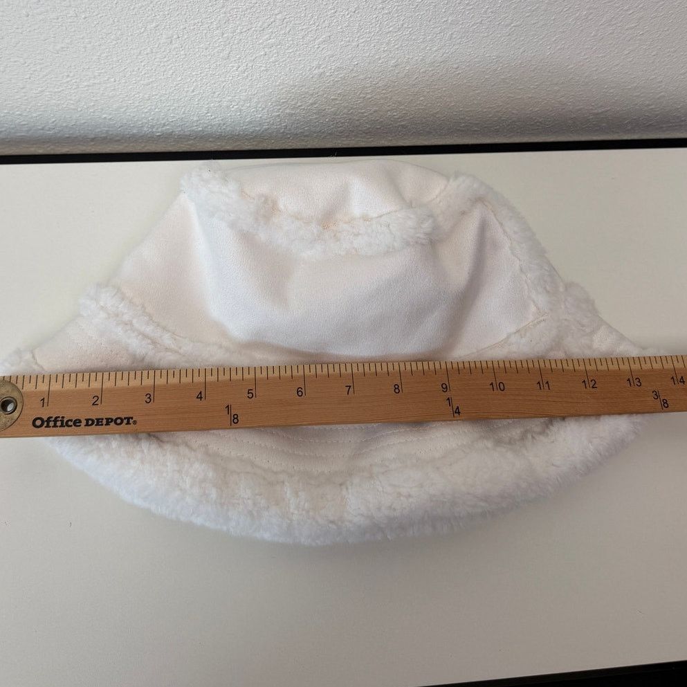 Alo Alo Yoga Ivory Winterfun Bucket Hat Women M/L Size ONE SIZE - 10 Thumbnail