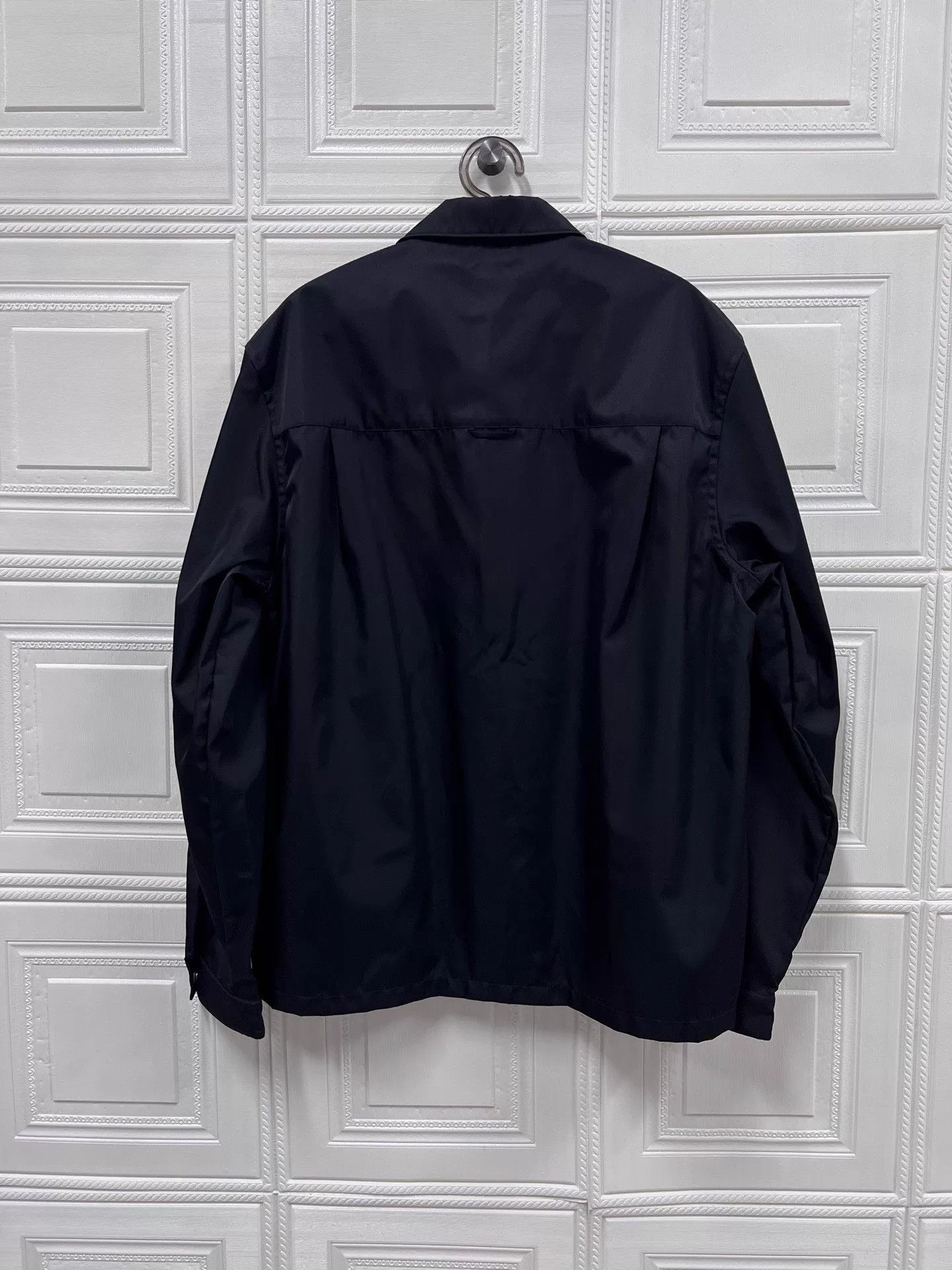 Prada Prada Re-Nylon Triangle Logo Long Sleeve Shirt L Size US L / EU 52-54 / 3 - 2 Thumbnail