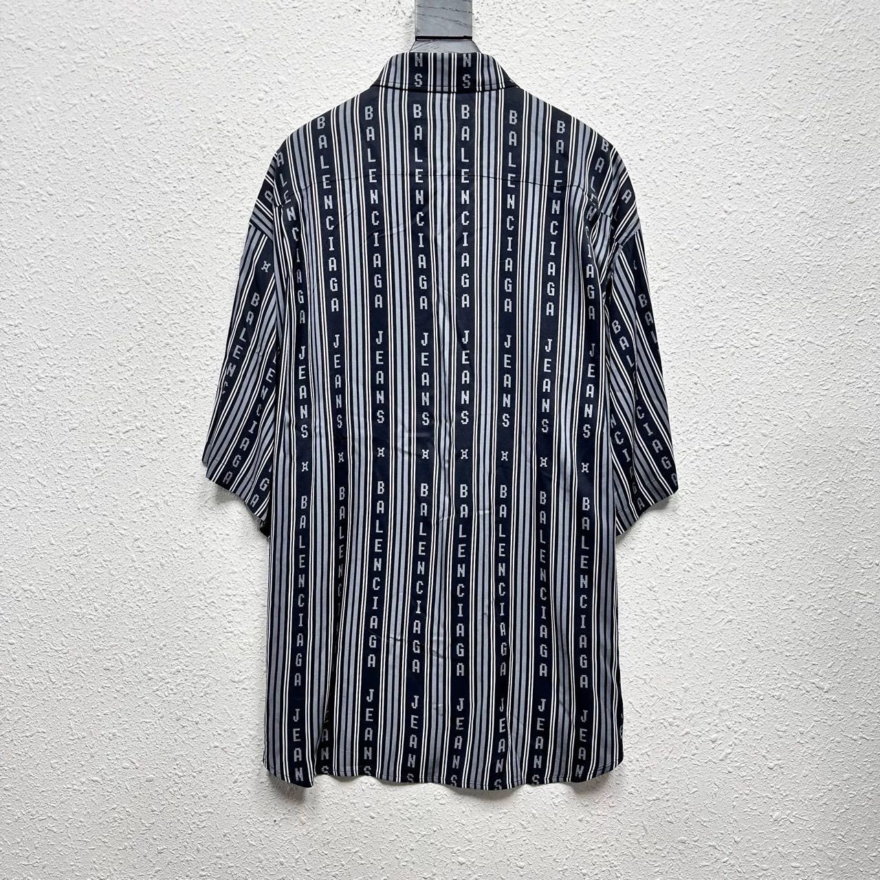 Balenciaga balenciaga striped silk short sleeve shirt Size US S / EU 44-46 / 1 - 2 Thumbnail